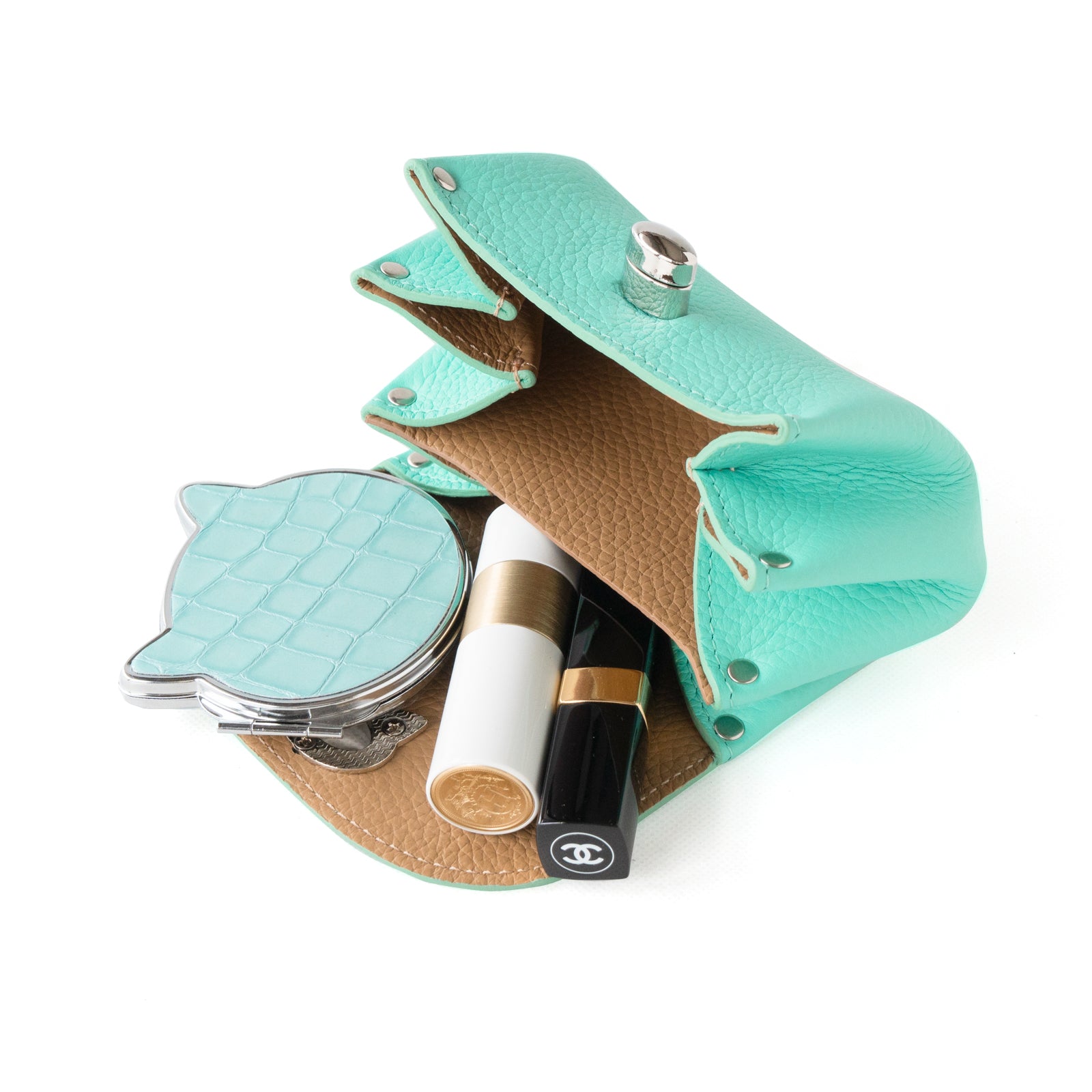 Shell pouch CAT Taurillon Clemence / Tiffany Blue