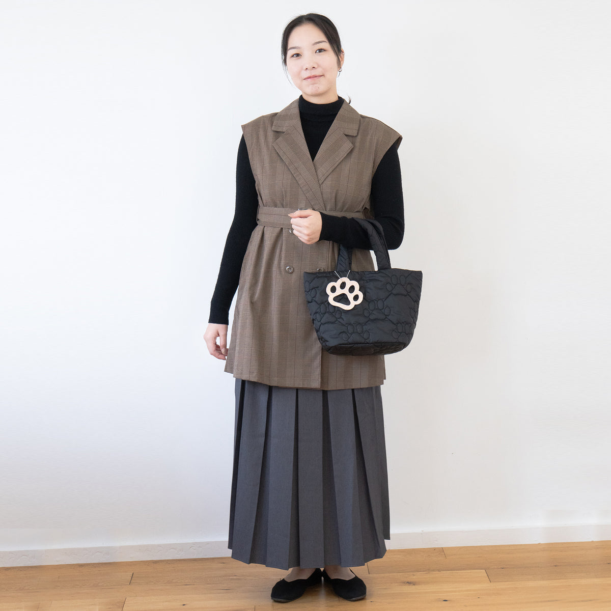 【数量限定】【受注販売:11/1(日)22:00〜3(火)】PAWキルティングトートバッグ・ミニ / ブラック