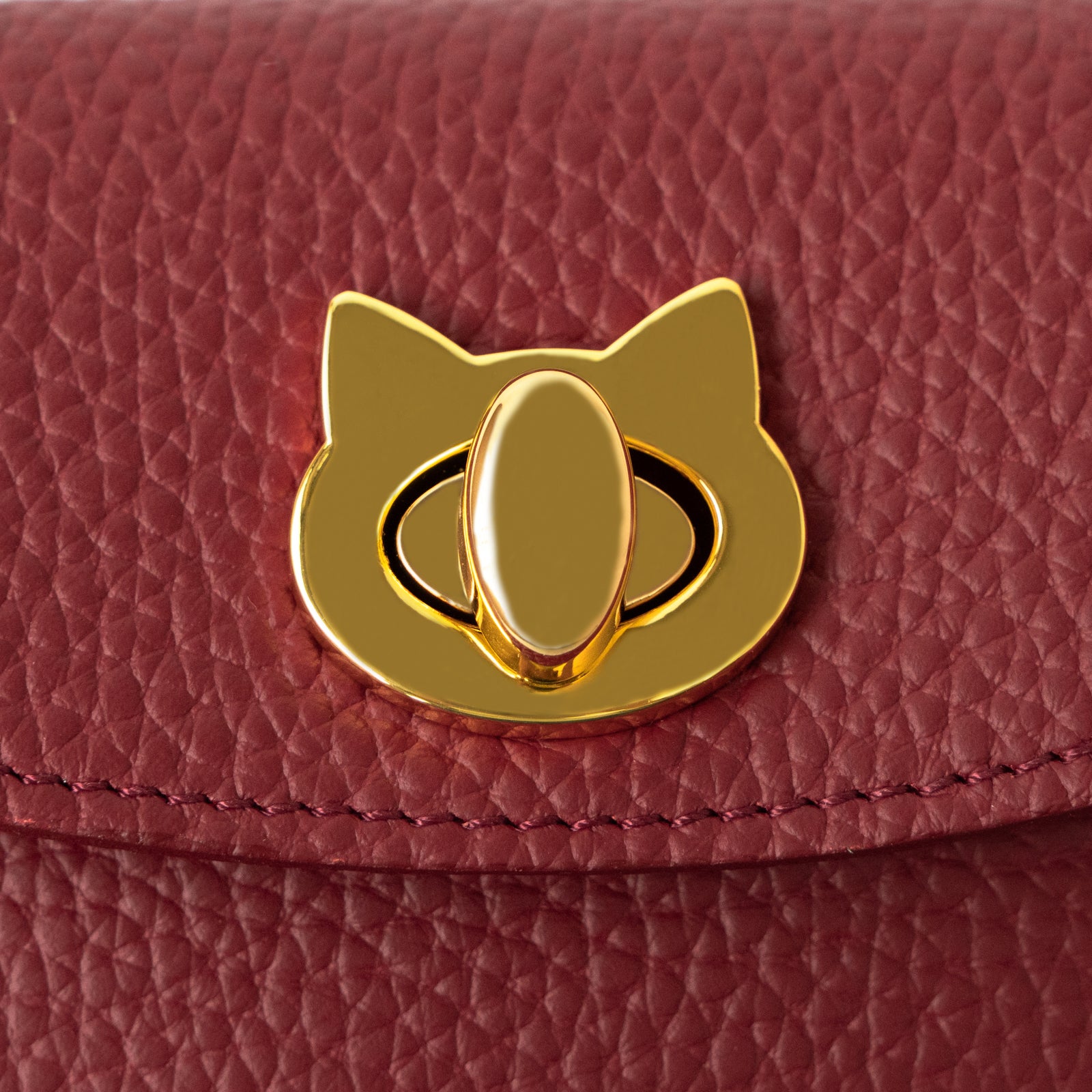 フラップウォレット・フルーニャ ミディアム キュイール・マッシュ / ボルドー