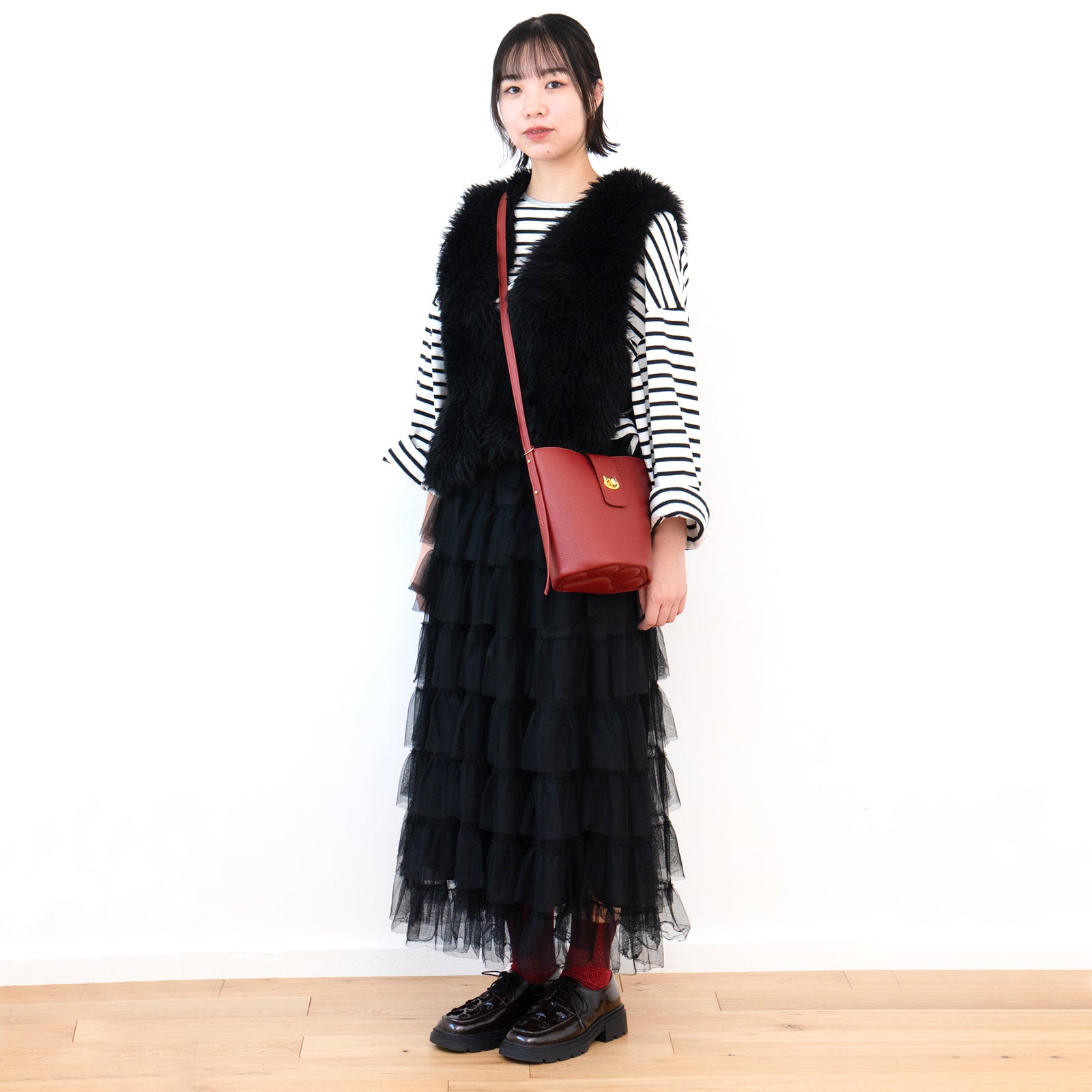 ショルダーバッグ PAW (パウ) キュイール・マッシュ / ボルドー