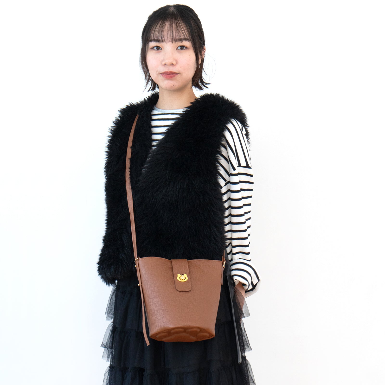 ショルダーバッグ PAW (パウ) キュイール・マッシュ / キャメル