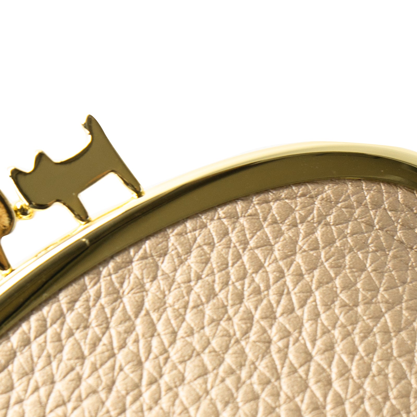 Nyamaguchi Pouch Taurillon Clemence / Champagne Gold