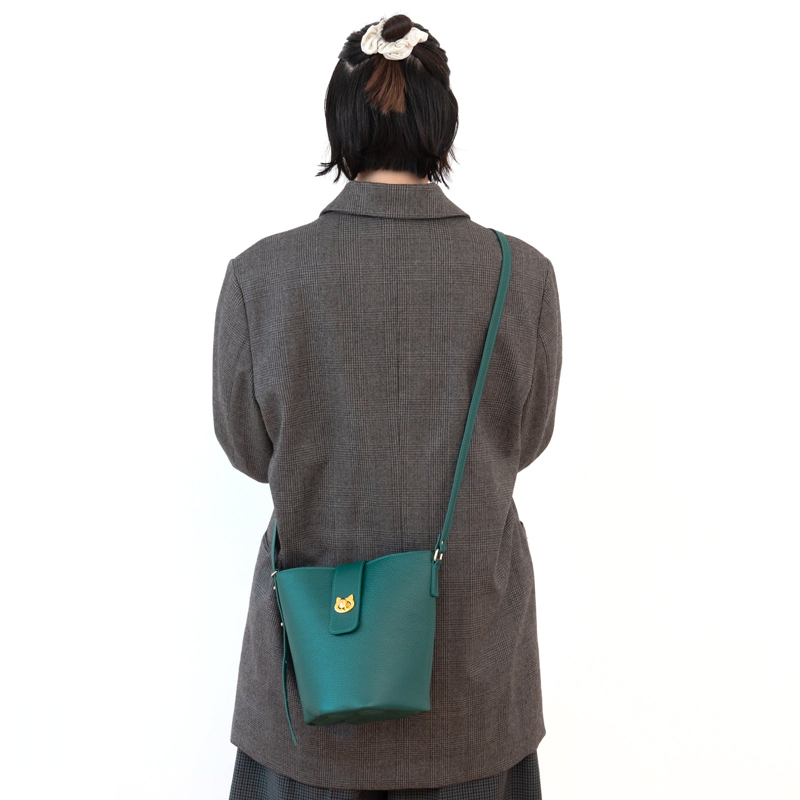 ショルダーバッグ PAW (パウ) キュイール・マッシュ / エメラルド