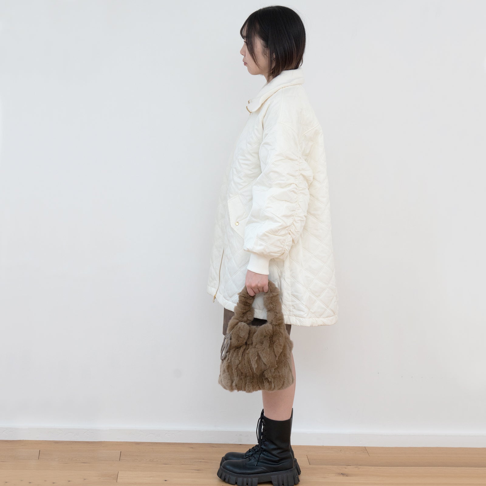 【12/7(日)22:00~ 26時間限定販売】【数量限定】 ワンハンドルファーバッグ・PAW (パウ) / キャメル