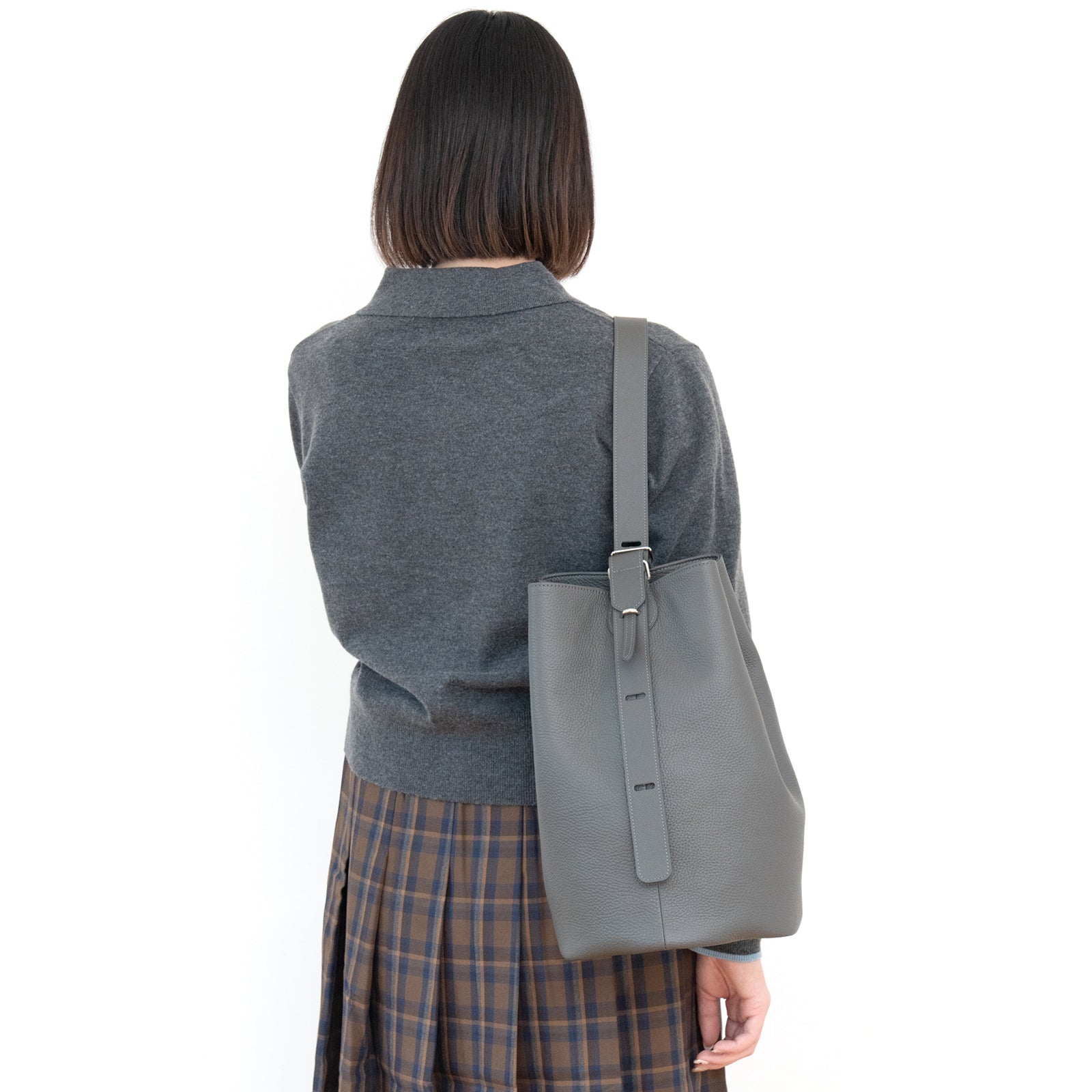 【11/21(金)22:00~ 26時間限定販売】【数量限定】3WAYバッグ PAW (パウ) キュイール・マッシュ / グラファイト