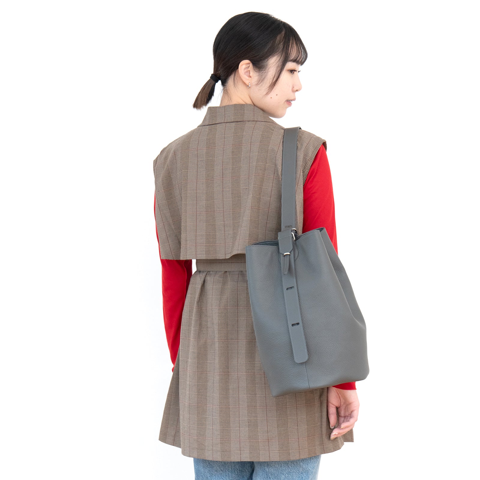 【11/21(金)22:00~ 26時間限定販売】【数量限定】3WAYバッグ PAW (パウ) キュイール・マッシュ / グラファイト