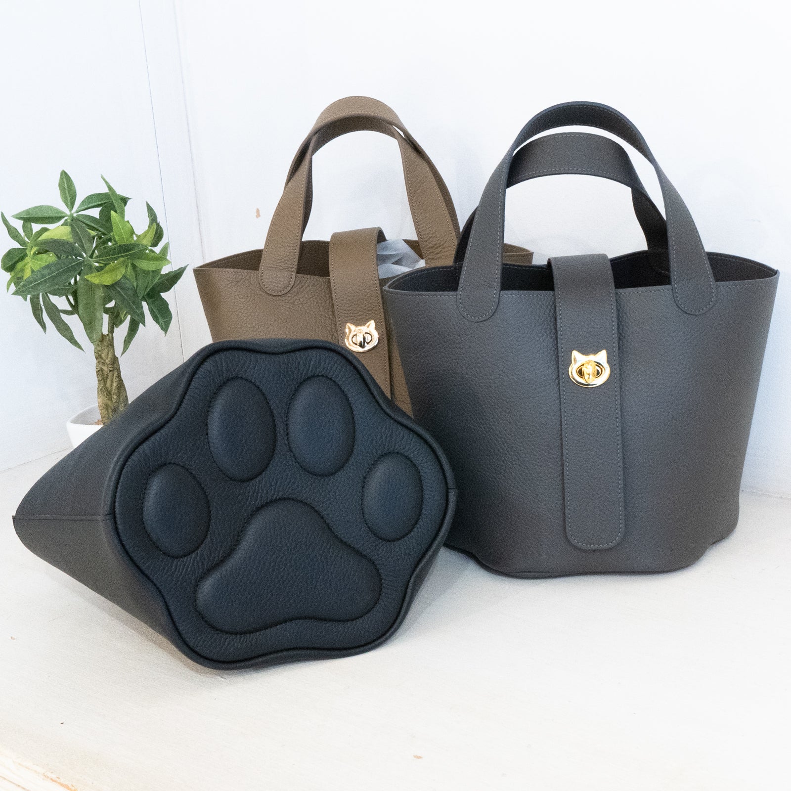 Baguette Bag PAW Cuir Mache / Black
