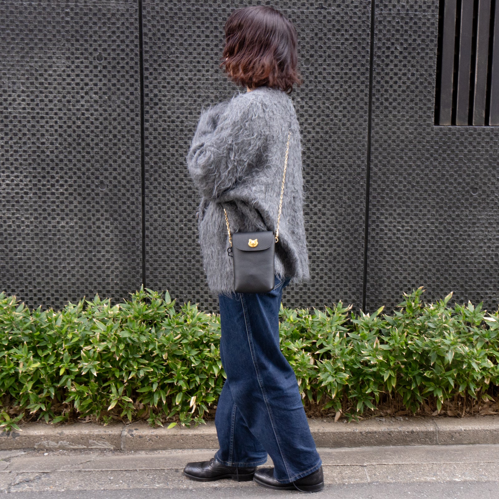 フルーニャスマホポシェット キュイール・マッシュ / ブラック