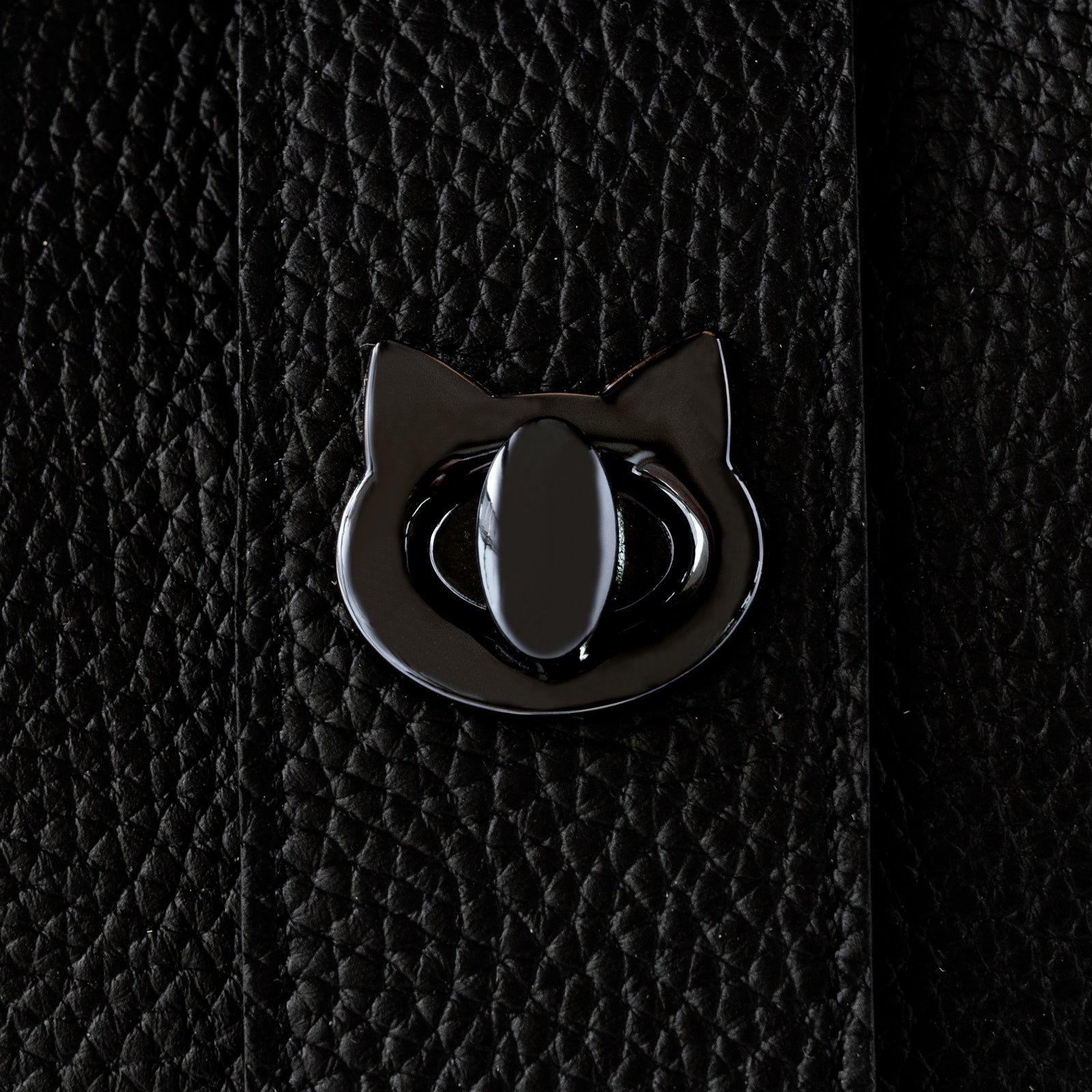 Baguette Bag PAW Cuir Mache / Black