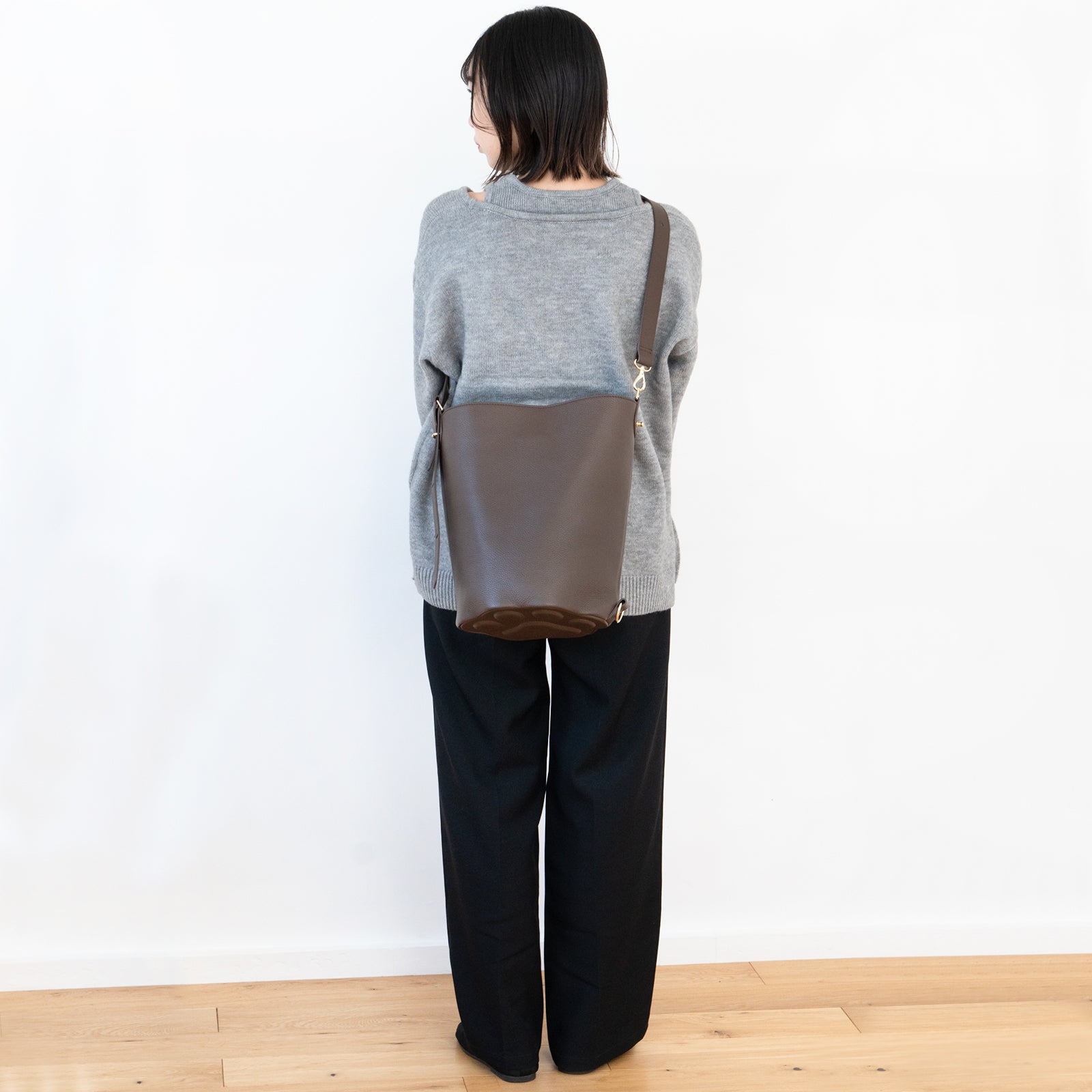 【1/30(金)〜2/14(土) 期間限定バレンタインSET 】3WAYバッグ PAW (パウ) キュイール・マッシュ / チョコ + ころにゃんチャーム ハート付き SET