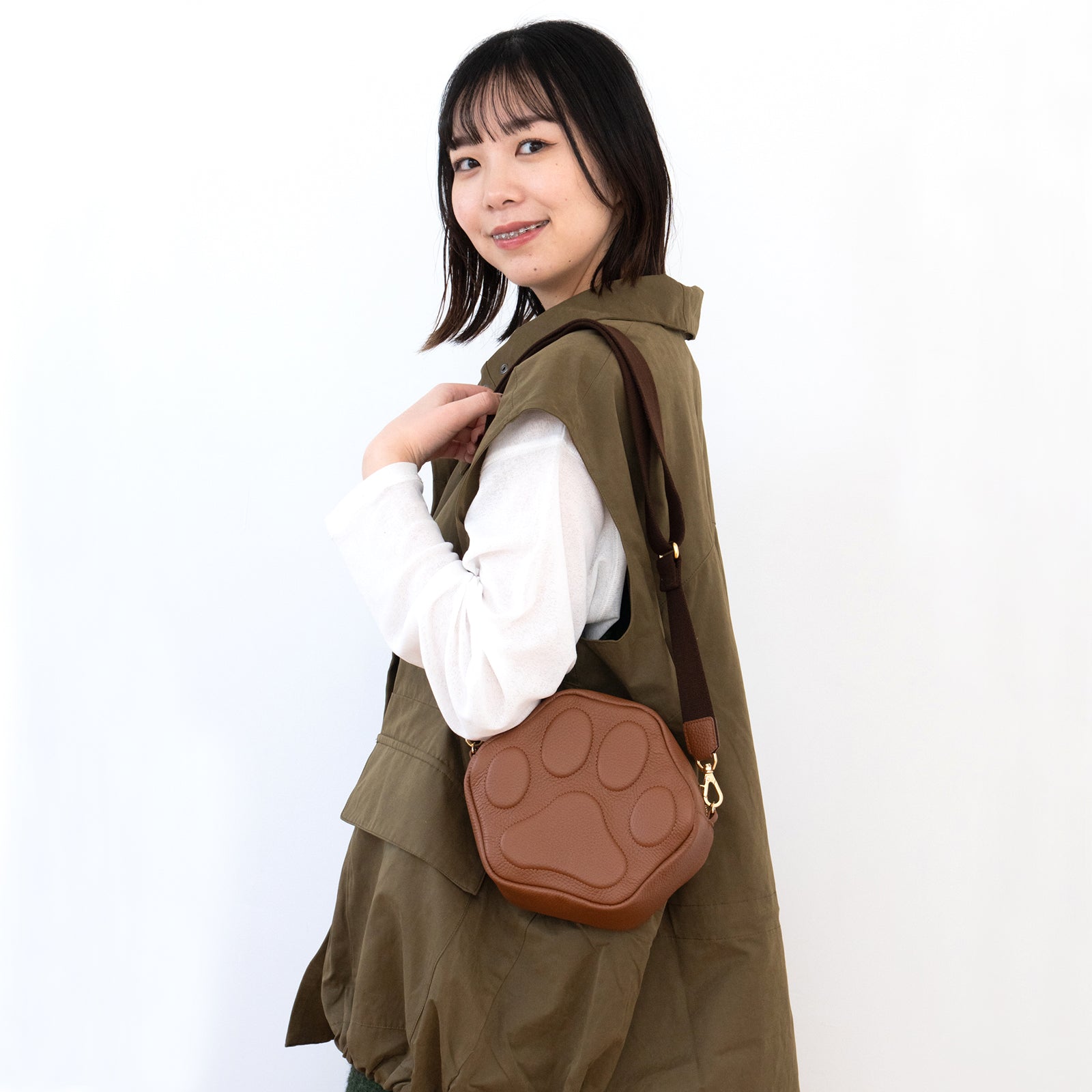 PAWポシェット キュイール・マッシュ / キャメル