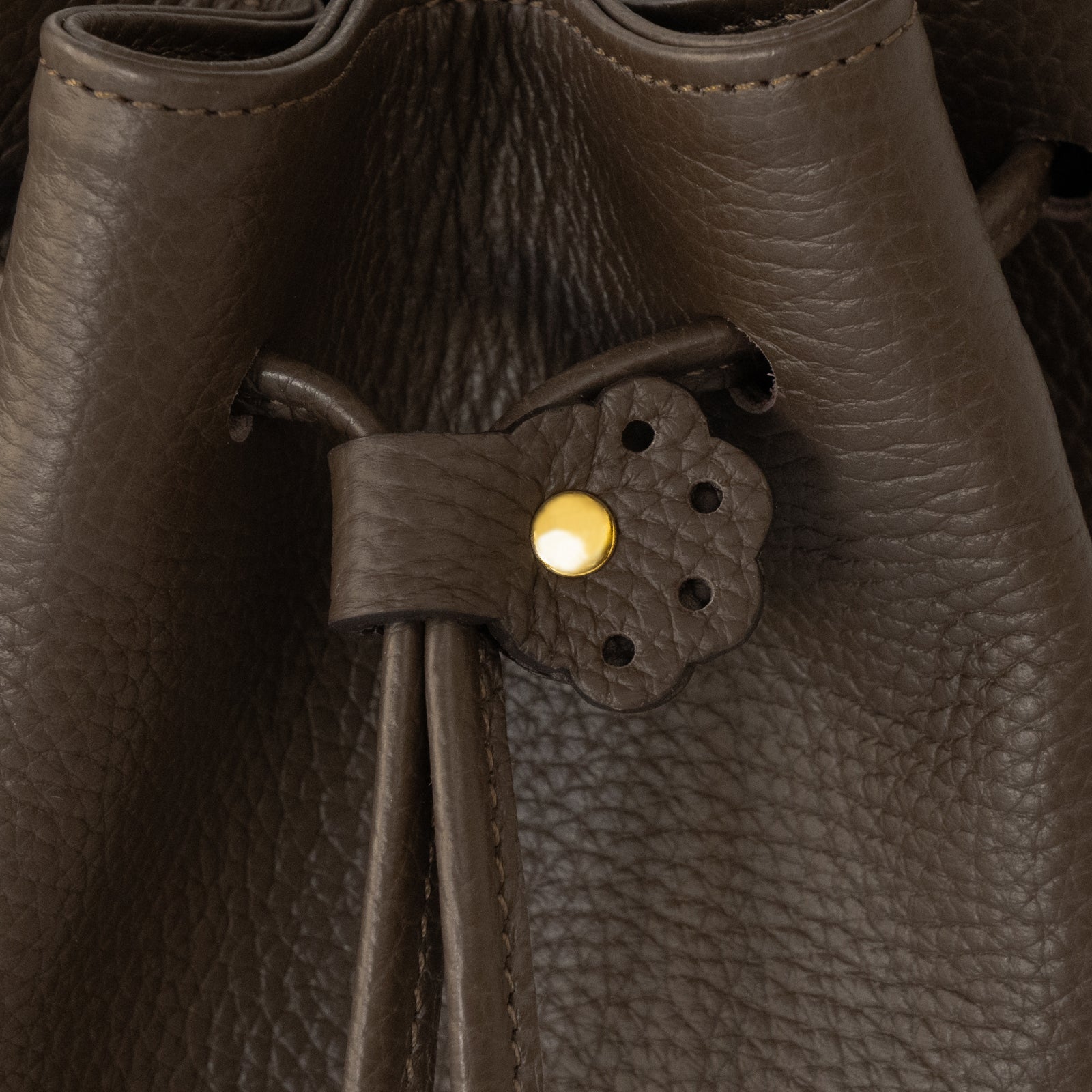 巾着ショルダーバッグ PAW キュイール・マッシュ / チョコ