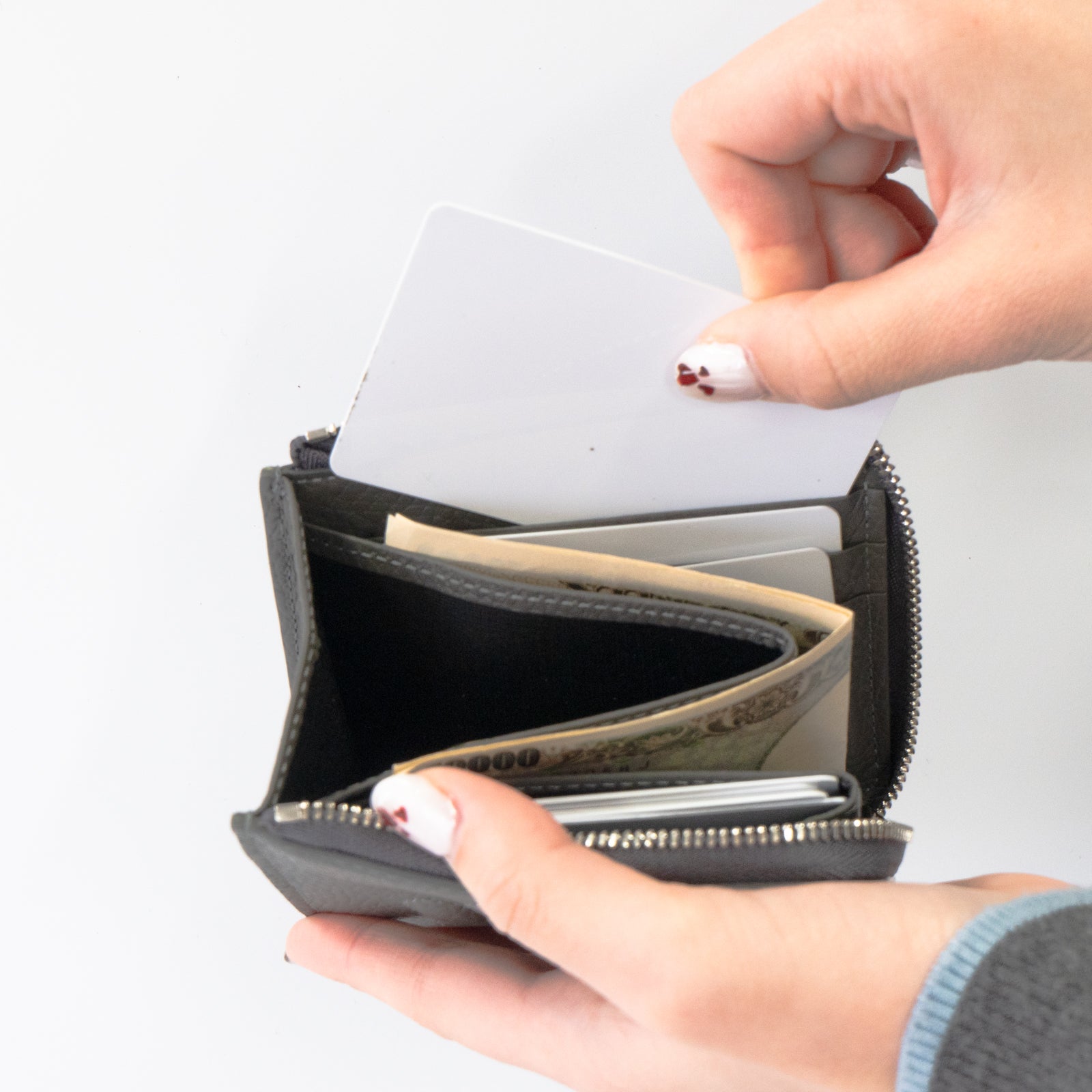 PAW L字ファスナーミニ財布 キュイール・マッシュ / グラファイト