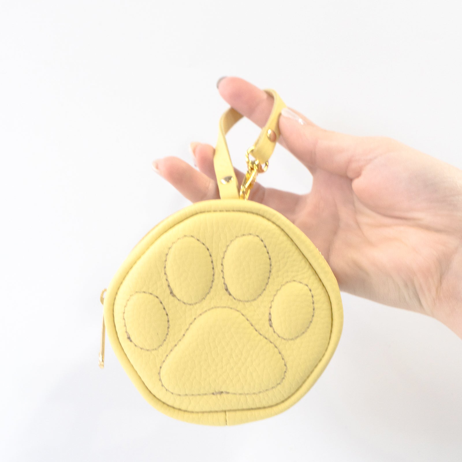 PAWチャームポーチ キュイール マッシュ / ジョーヌプッサン