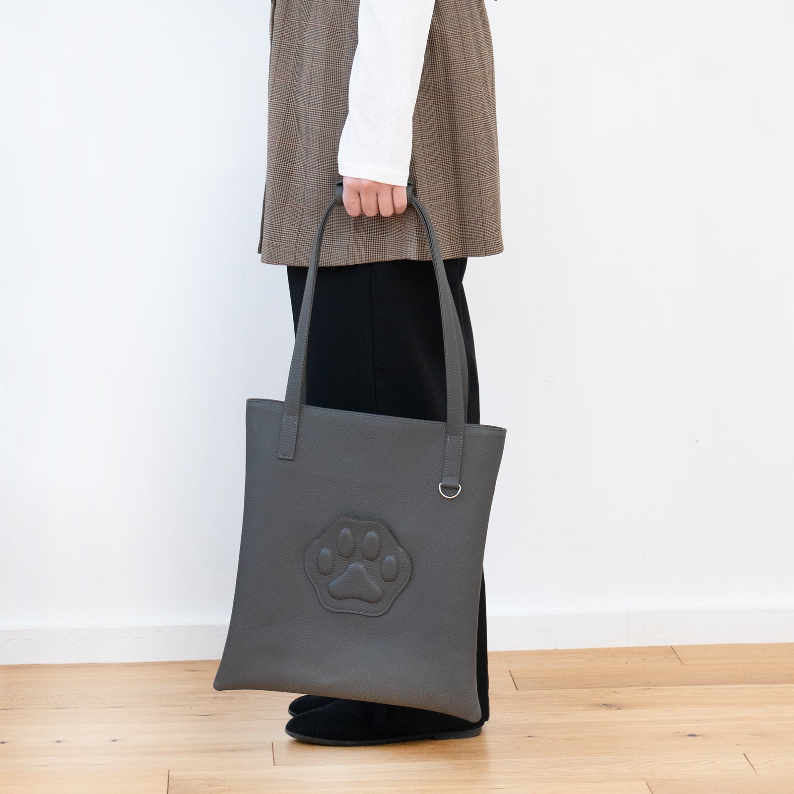 A4 Tote Bag PAW Cuir Mache / Graphite