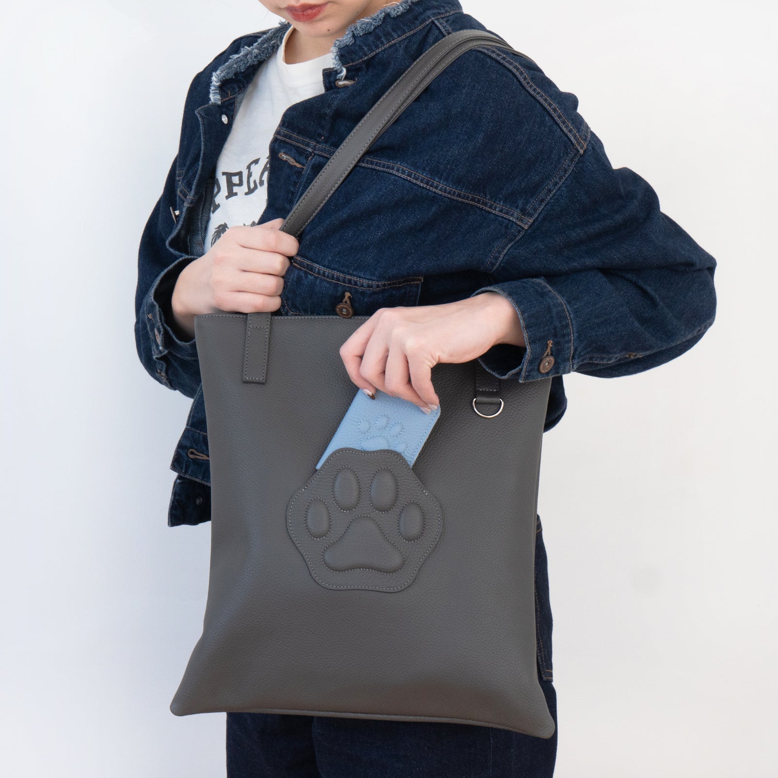 A4 Tote Bag PAW Cuir Mache / Graphite