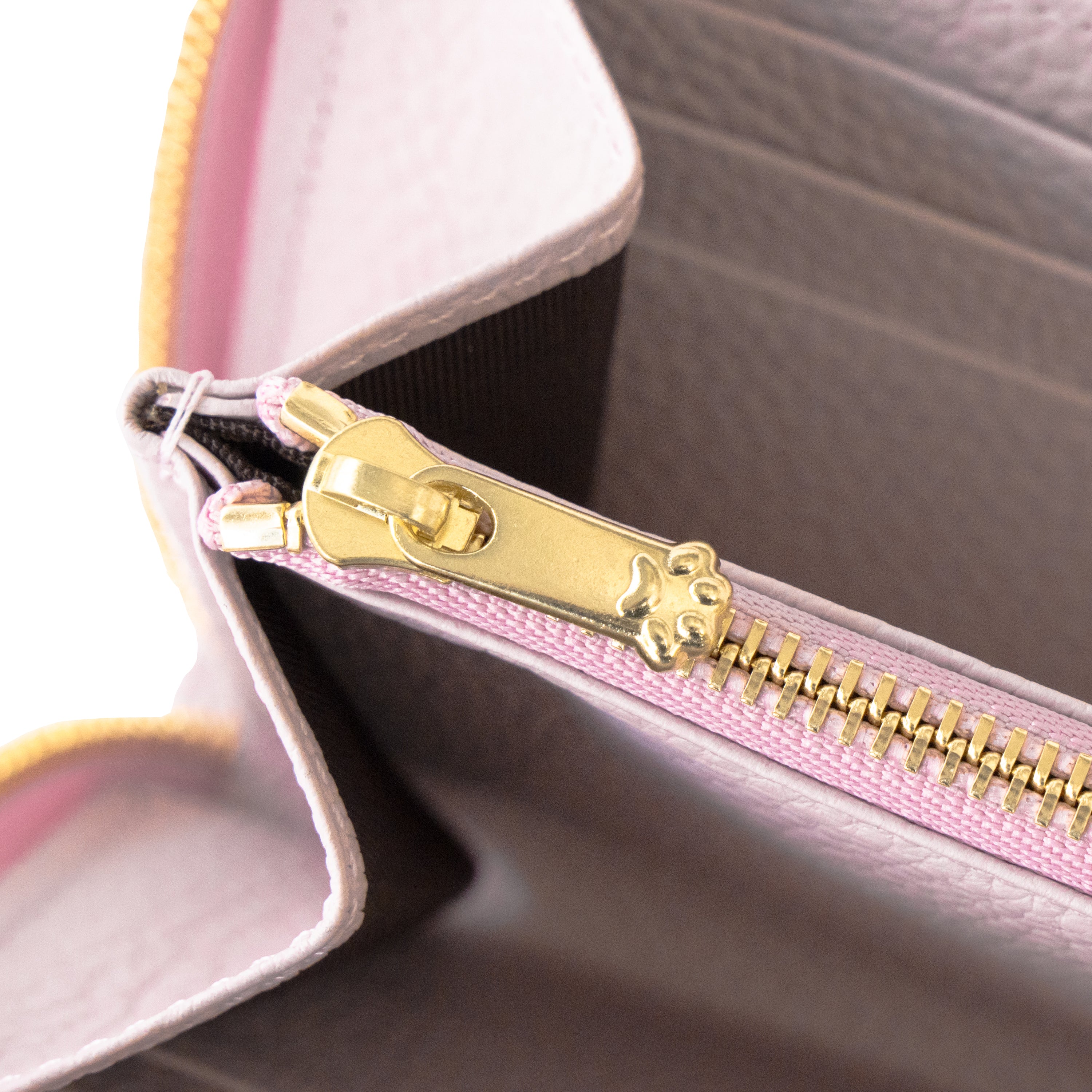 PAWラウンドファスナー長財布 キュイール・マッシュ / モーヴシルヴェスティン