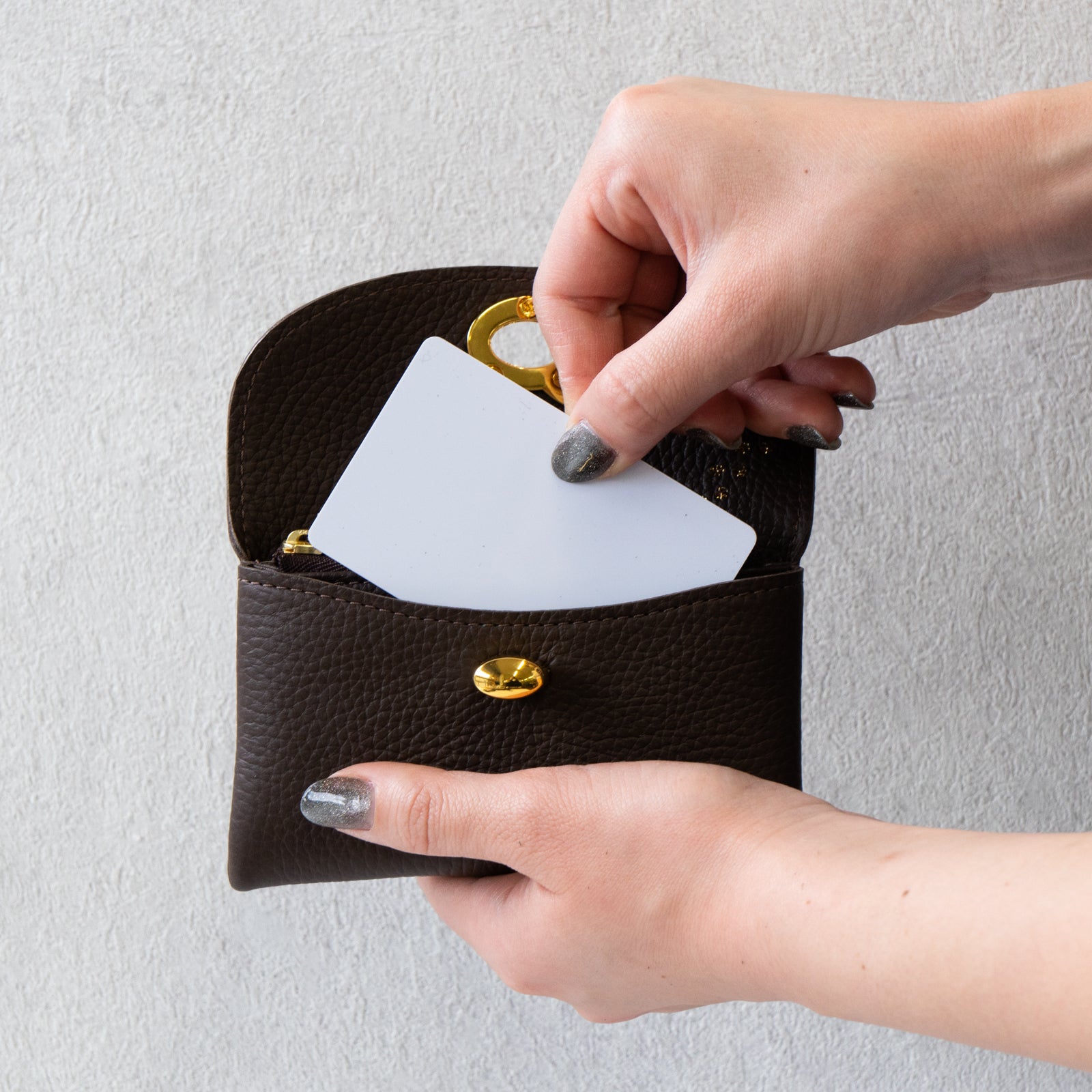 Flap Wallet Frunya Medium Cuir Mache / Chocolate