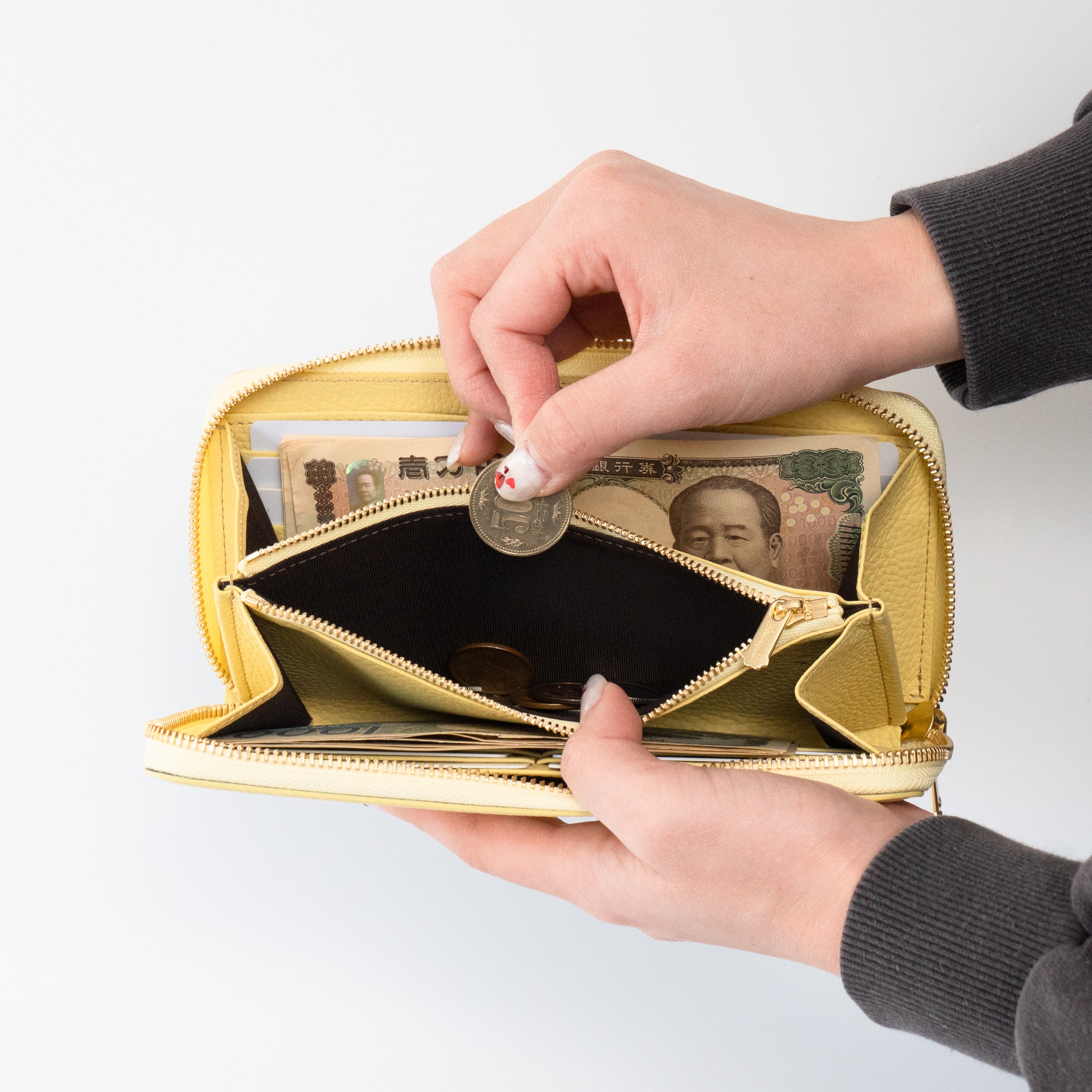 PAWラウンドファスナー長財布 キュイール・マッシュ / ジョーヌプッサン