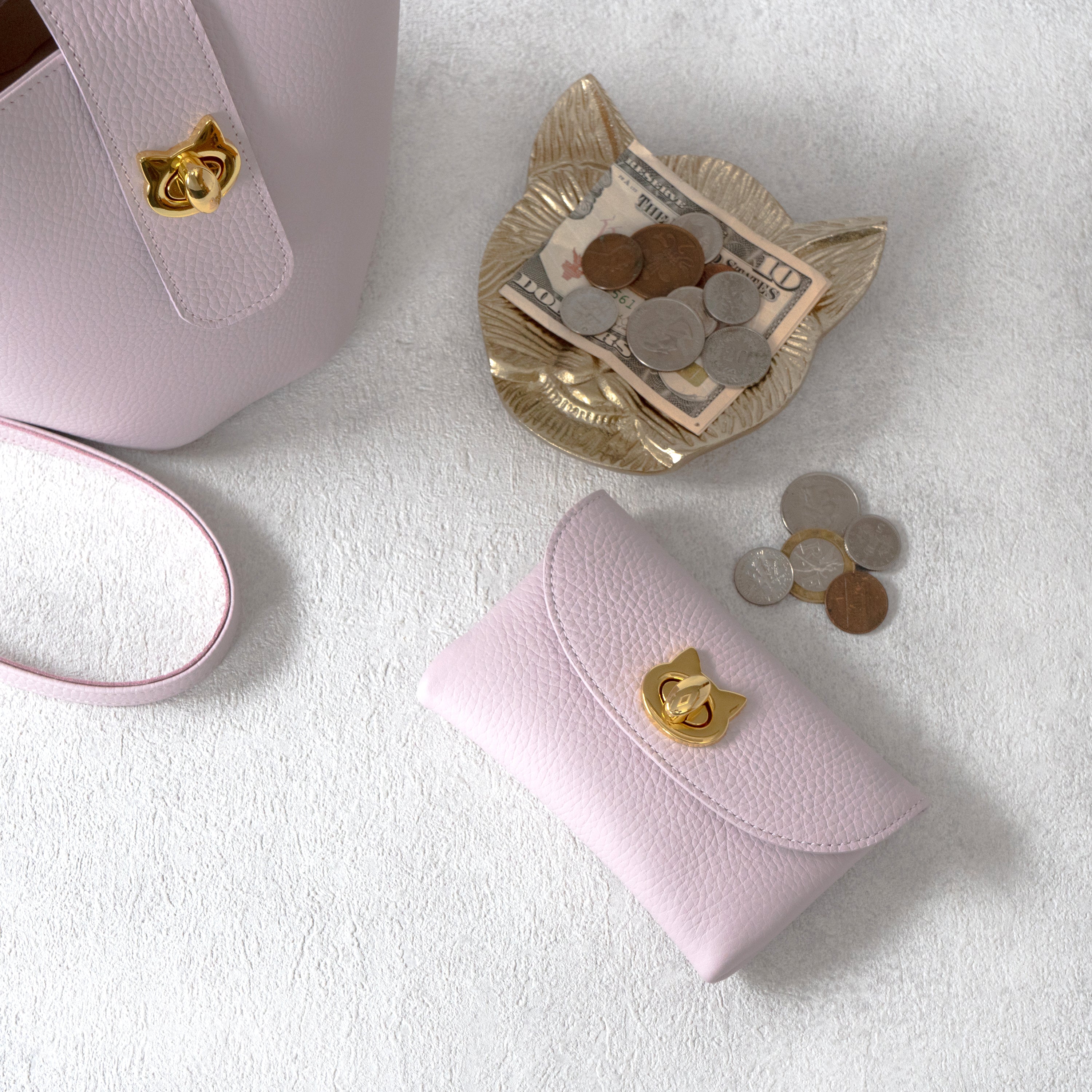 フラップウォレット・フルーニャ ミディアム キュイール・マッシュ / モーヴシルヴェスティン