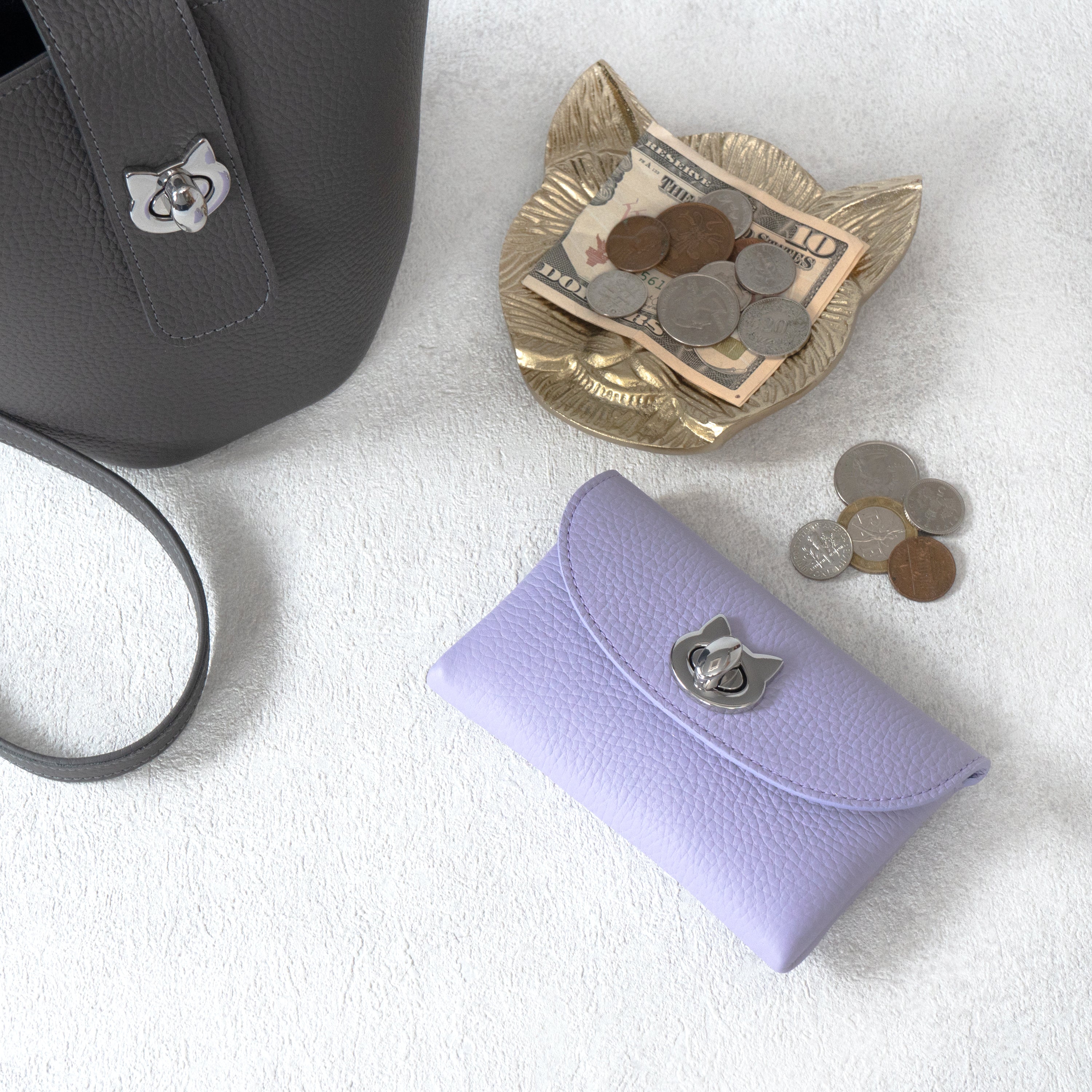 フラップウォレット・フルーニャ ミディアム キュイール・マッシュ / ラベンダー