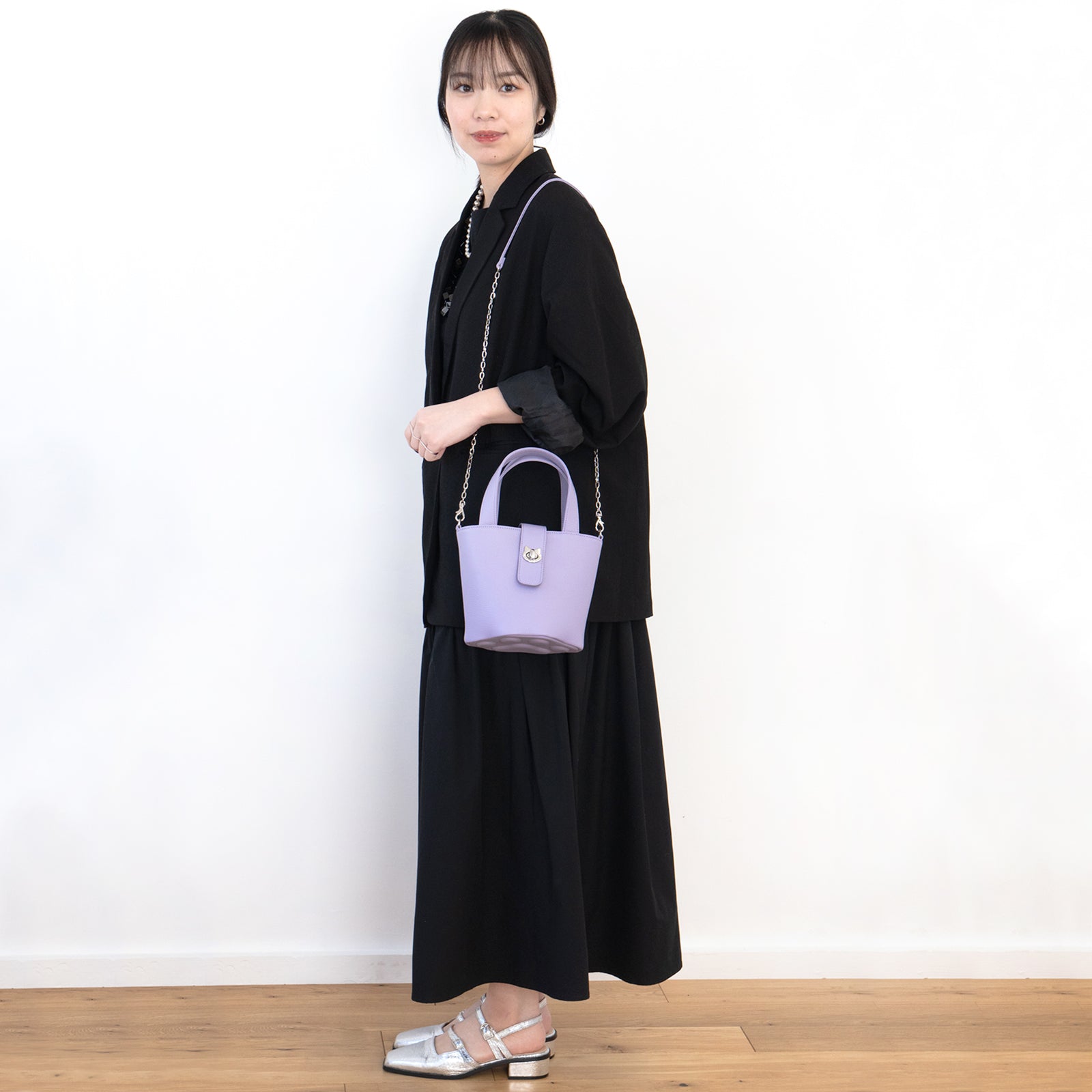 【3/20(金)20:00~ 数量限定】【さくらねこの日特別SET】チェーンショルダー付きミニバッグ・PAW (パウ) さくらねこチャームSET / ラベンダー