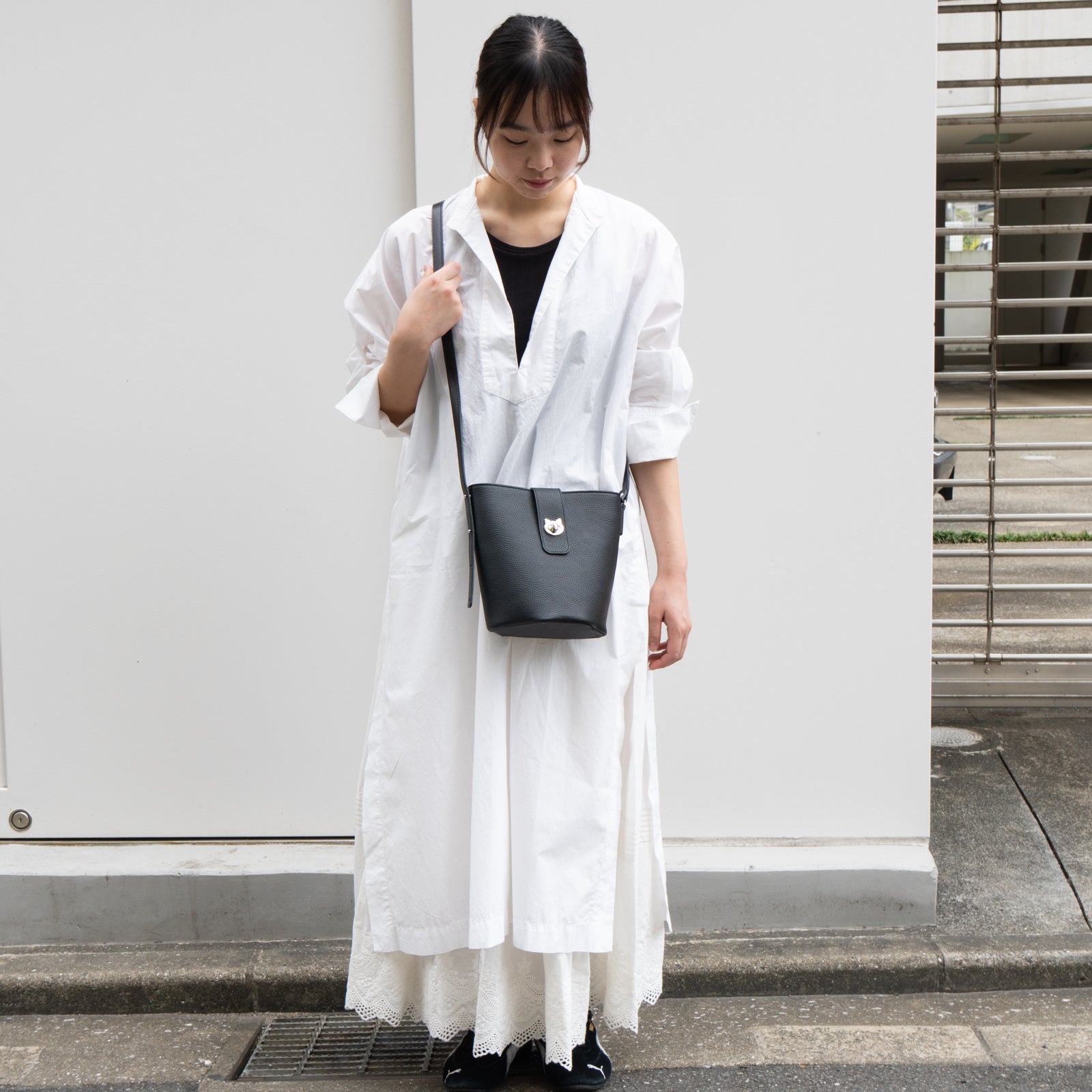 Limited-time offer: August 21st (Thu) 10:00 PM - 26 hours only. Limited-time offer: PAW Cuir Mache Shoulder Bag in Black (Choose your hardware).