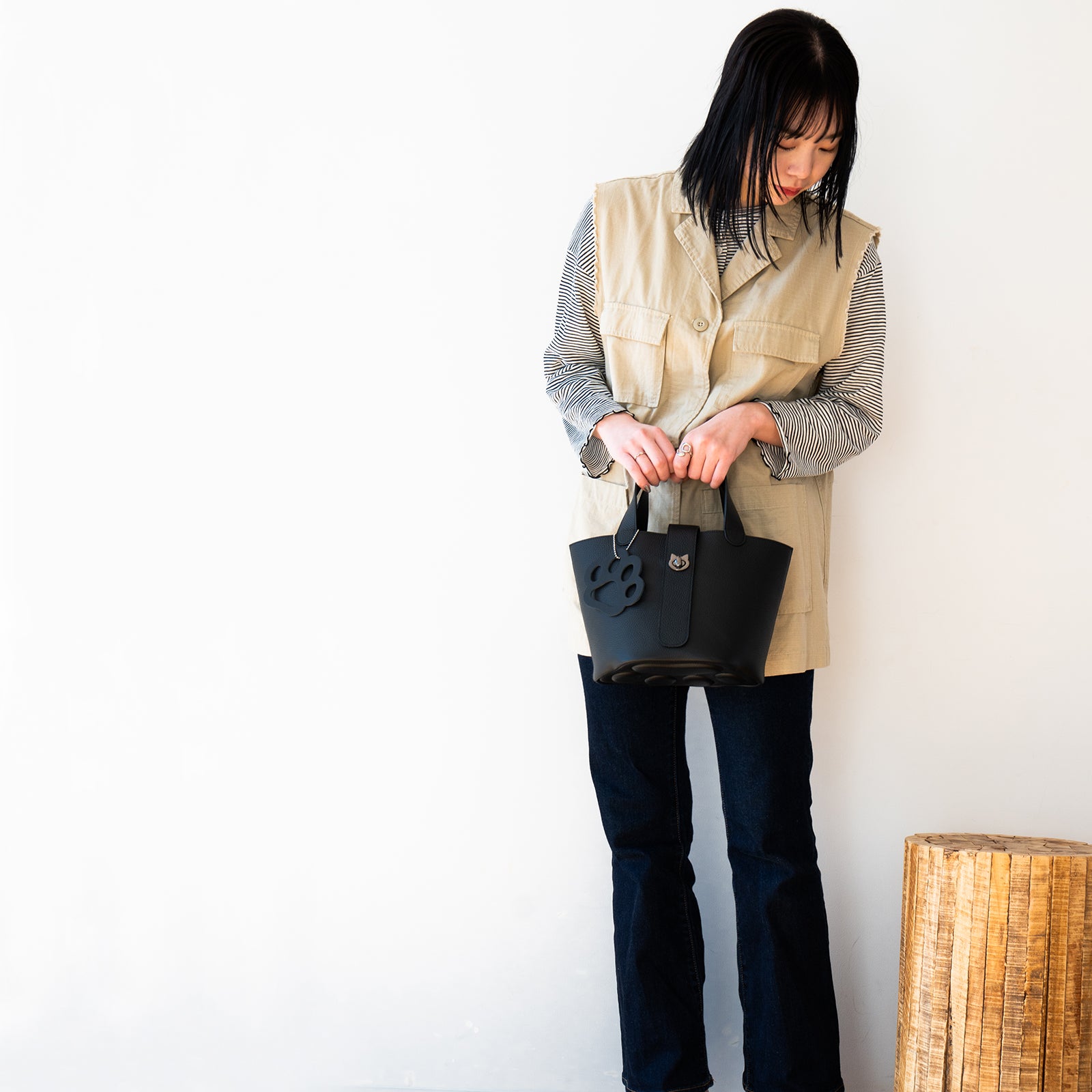 Baguette Bag PAW Cuir Mache / Black