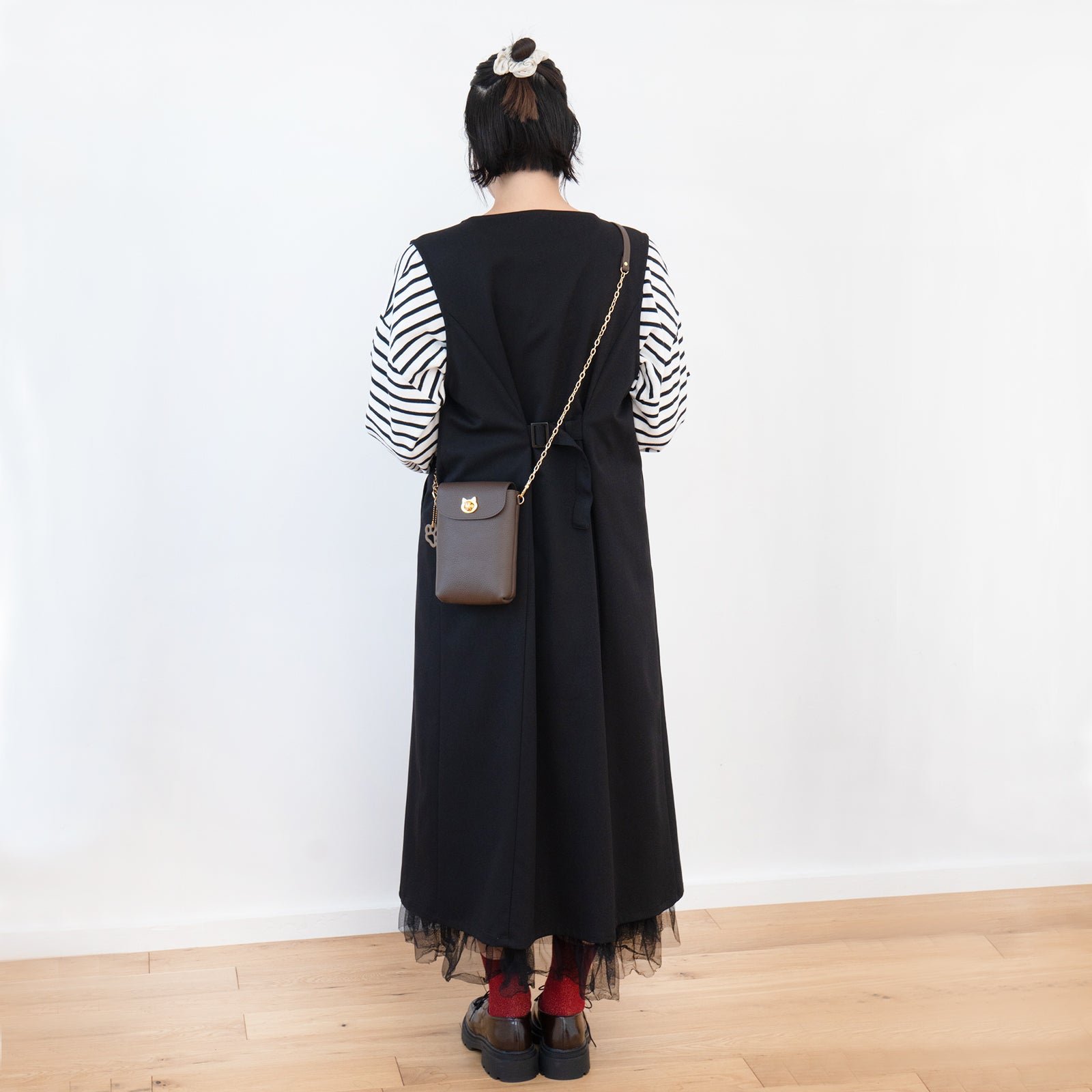 フルーニャスマホポシェット キュイール・マッシュ / チョコ