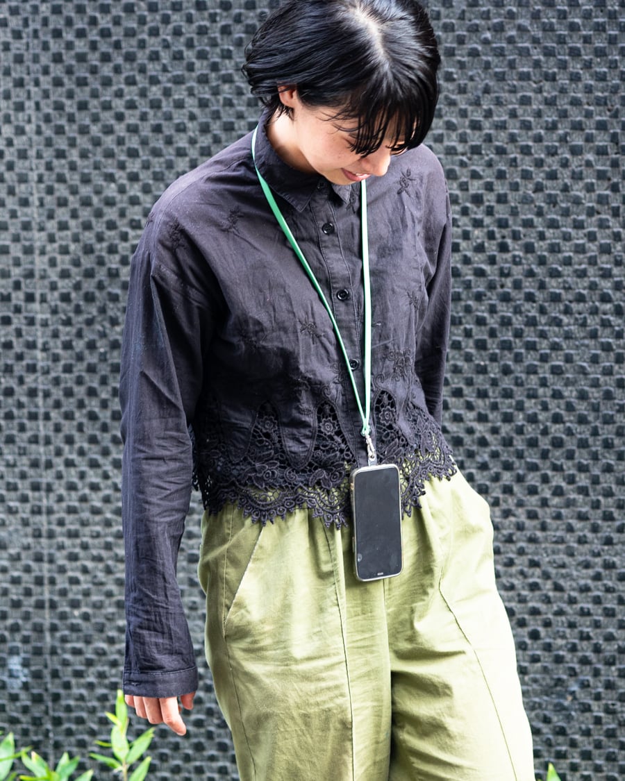 【おつとめ品セール】レザースマホストラップ(+ホルダー)シルバー金具 / 90cm