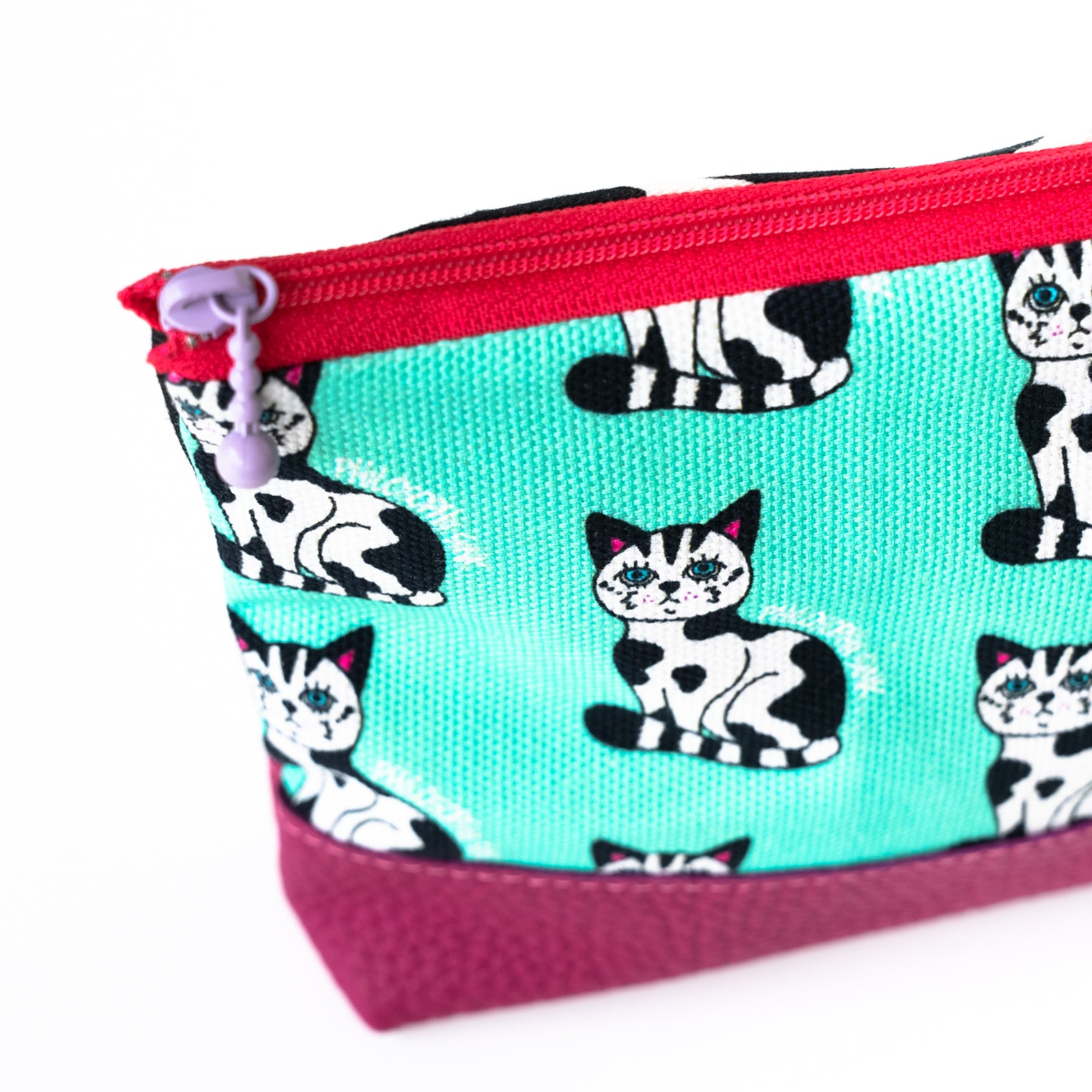 SINK. x Philosophii collaboration Ushineko pouch (with gusset)
