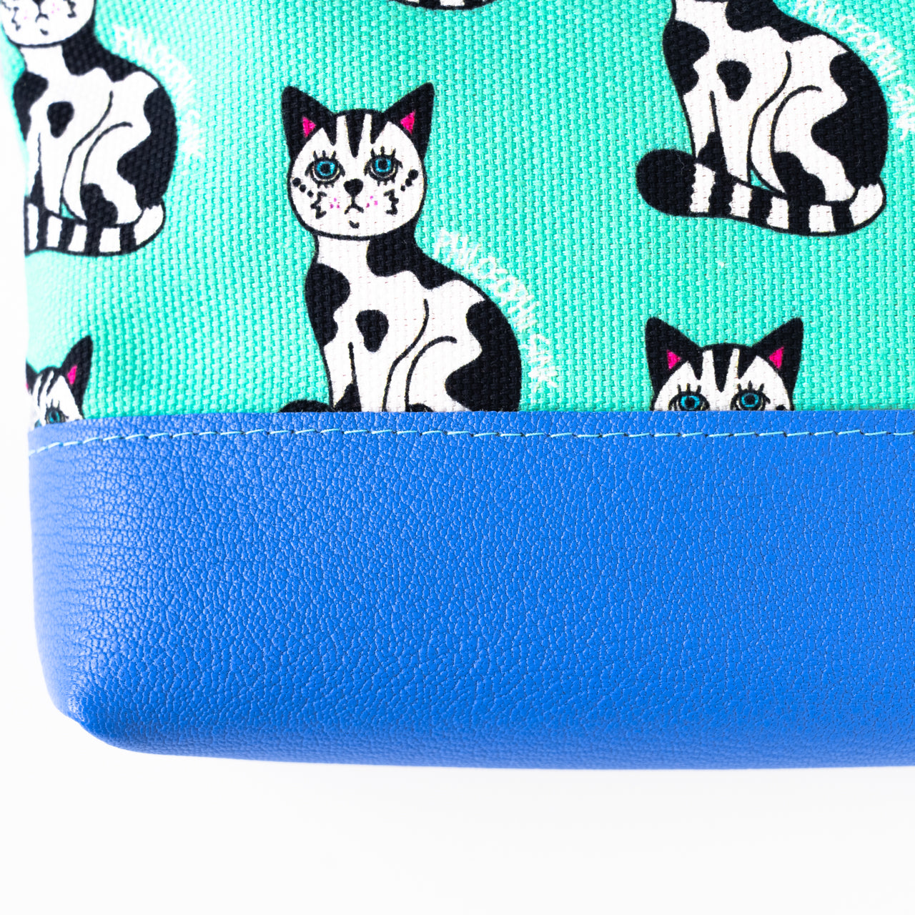 SINK. x Philosophii collaboration Ushineko pouch (with gusset)