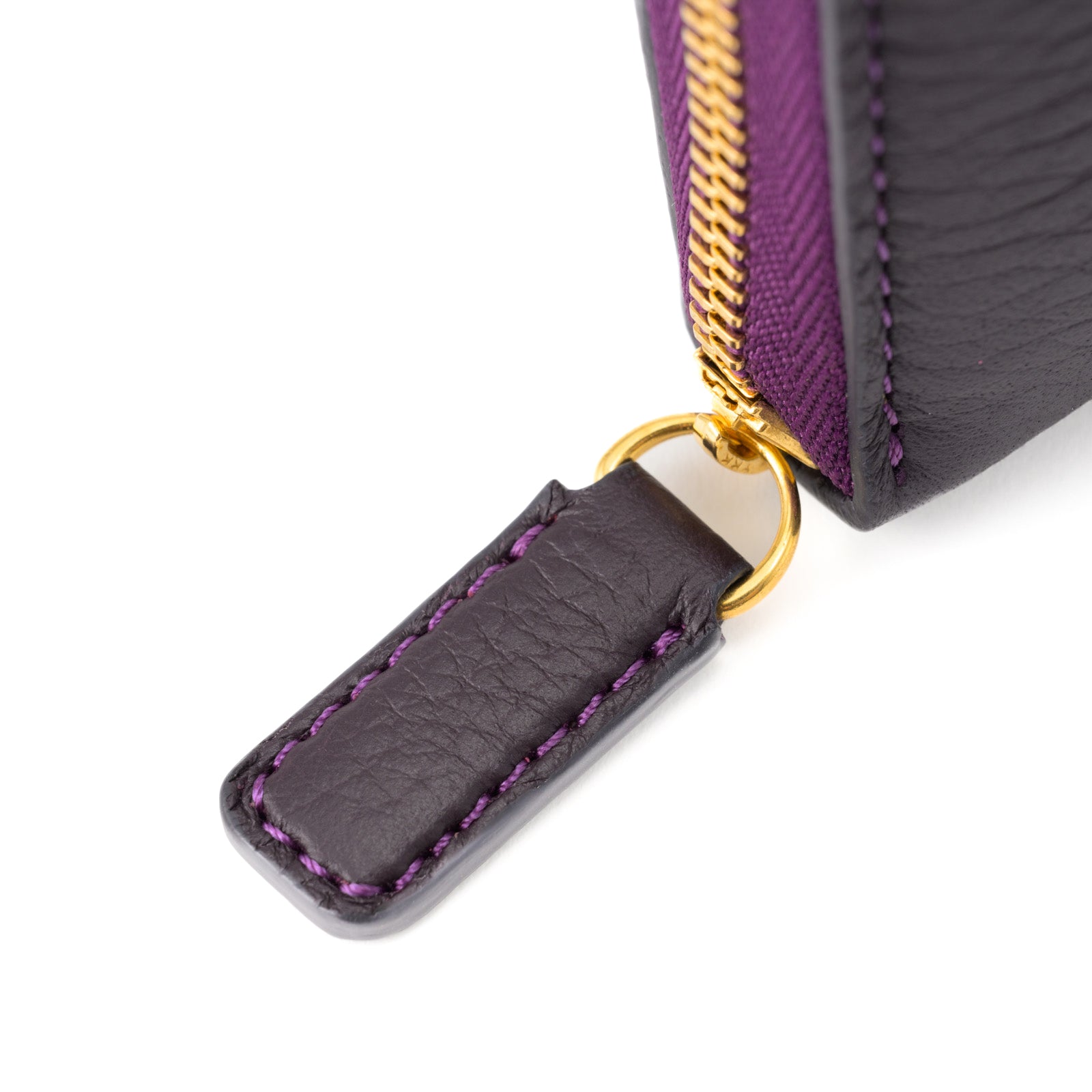 Round zipper long wallet 8 cards Taurillon Clemence/Leisin
