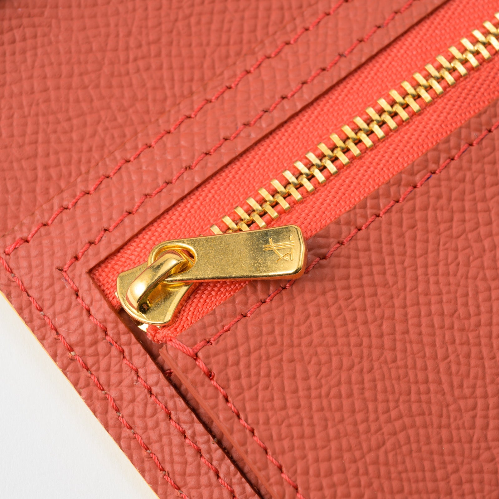 Belt-style Slim Long Wallet / Veau Epsom