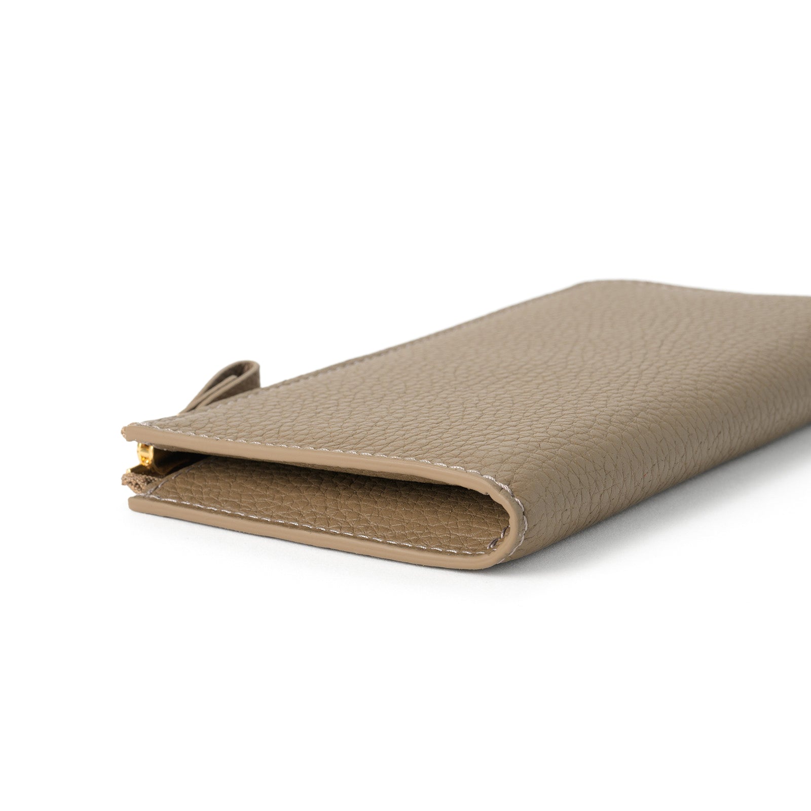 Long wallet with L-Shaped fastener / Taurillon Clemence