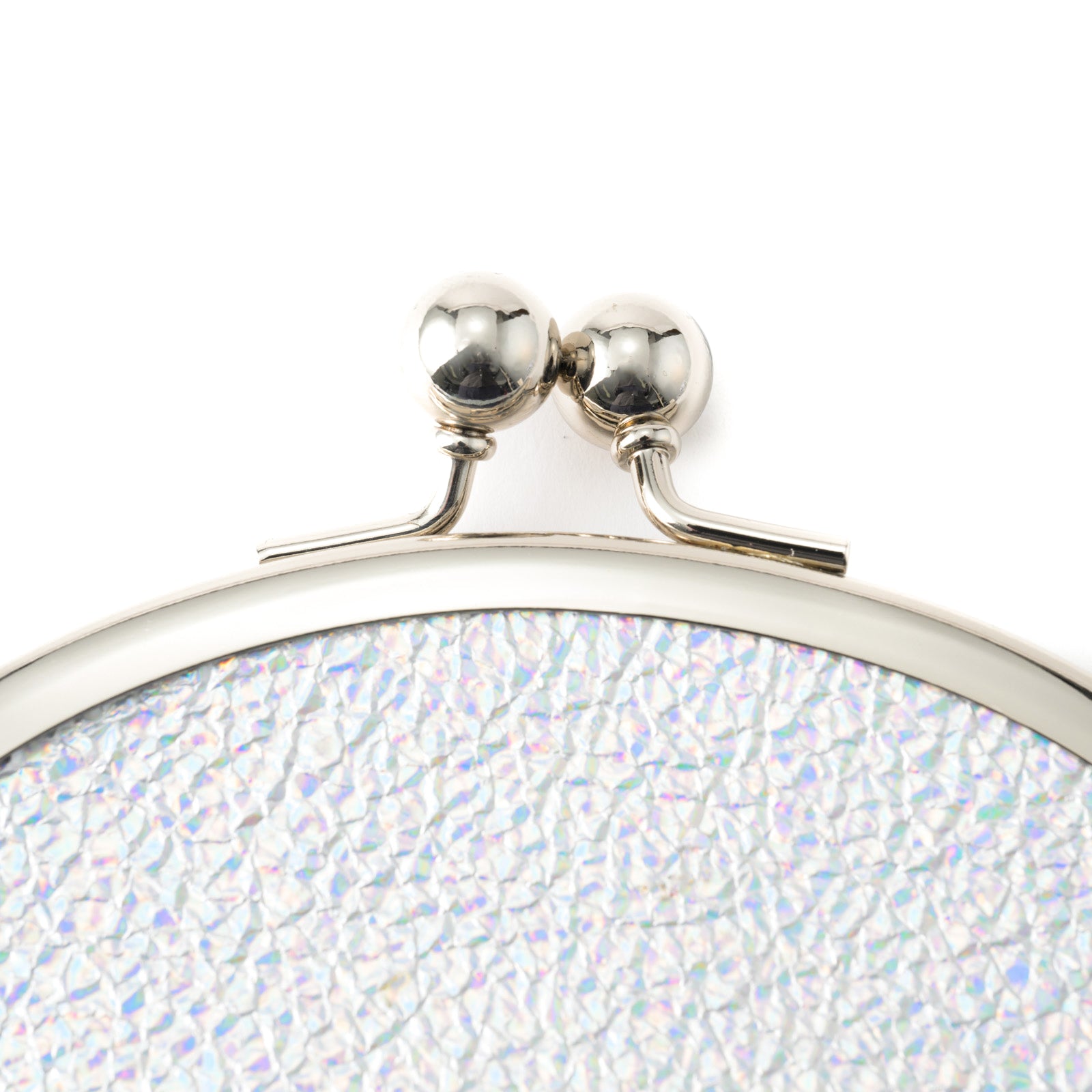Round pouch prism leather