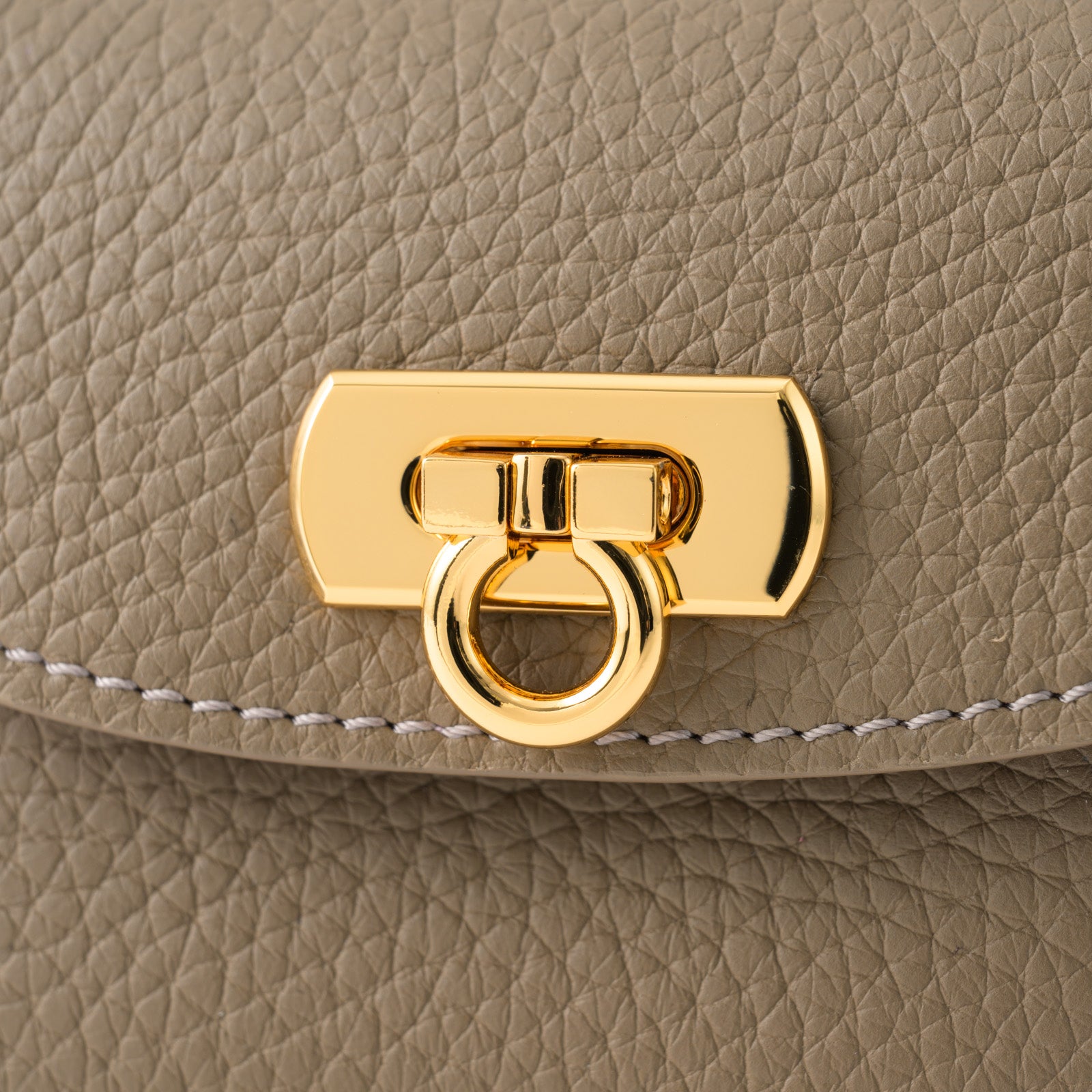 Leather flap smart key case / Taurillon Clemence