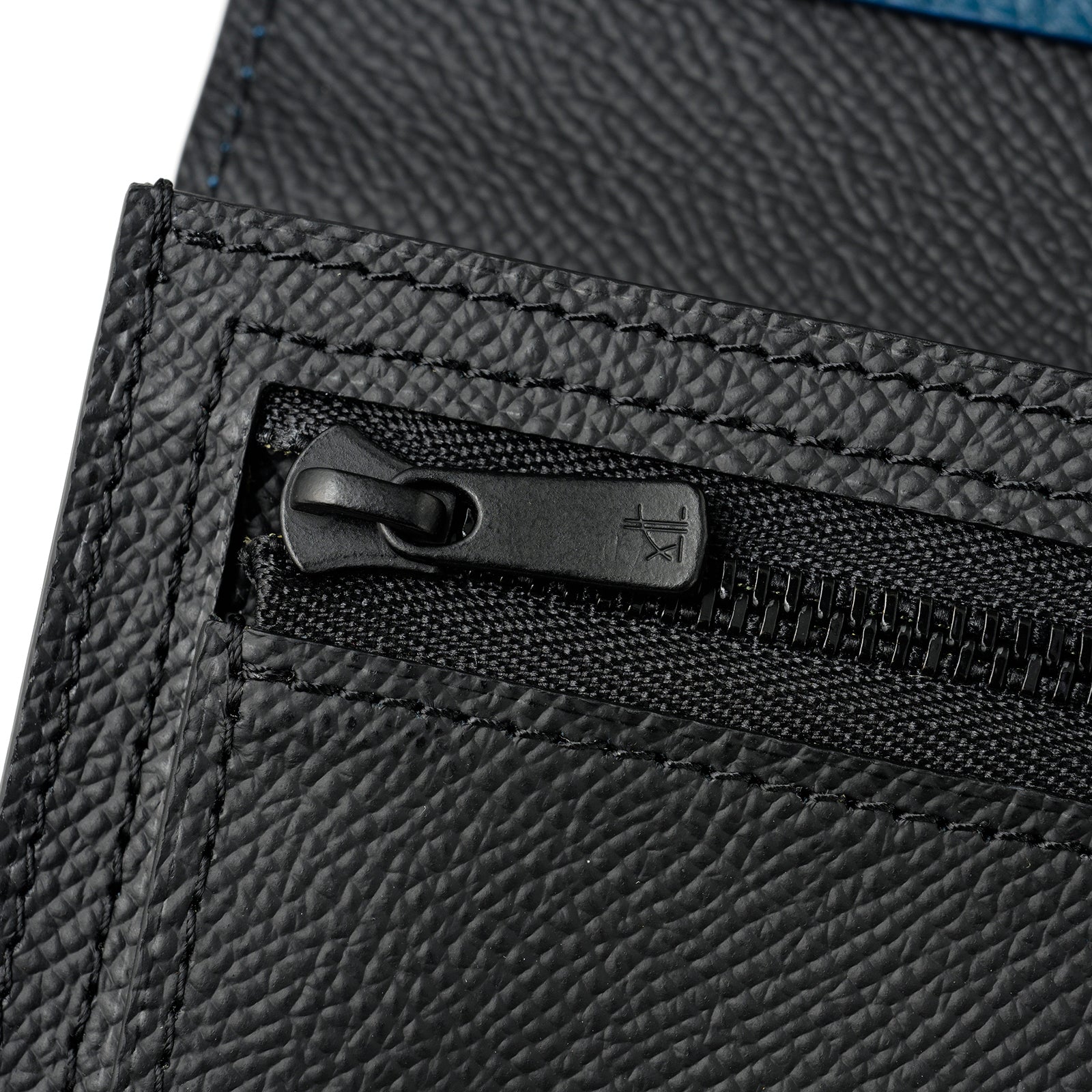 Bicolor bamboo gusset long wallet Togo leather