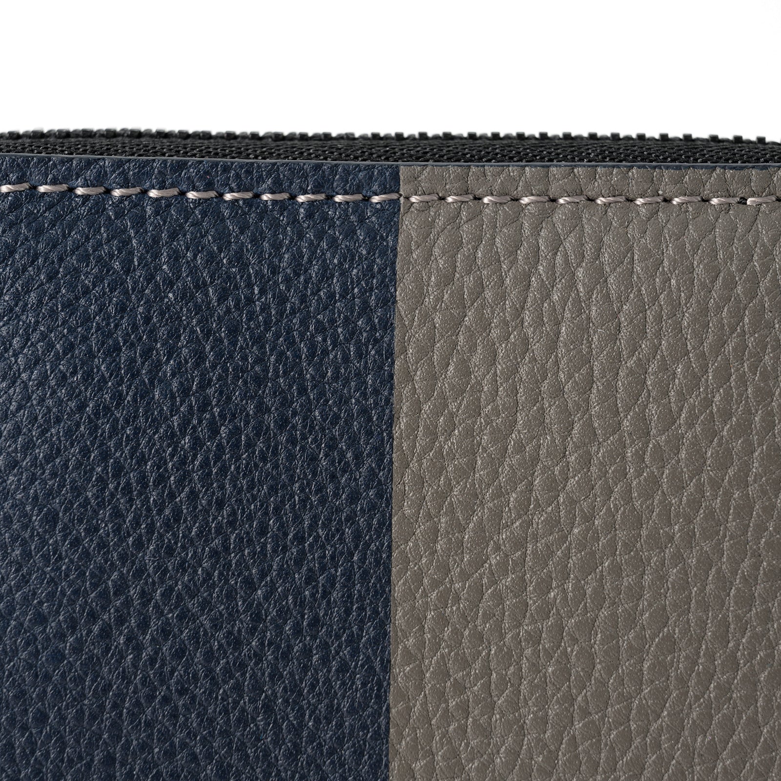 Bicolor round zipper compact wallet Togo leather