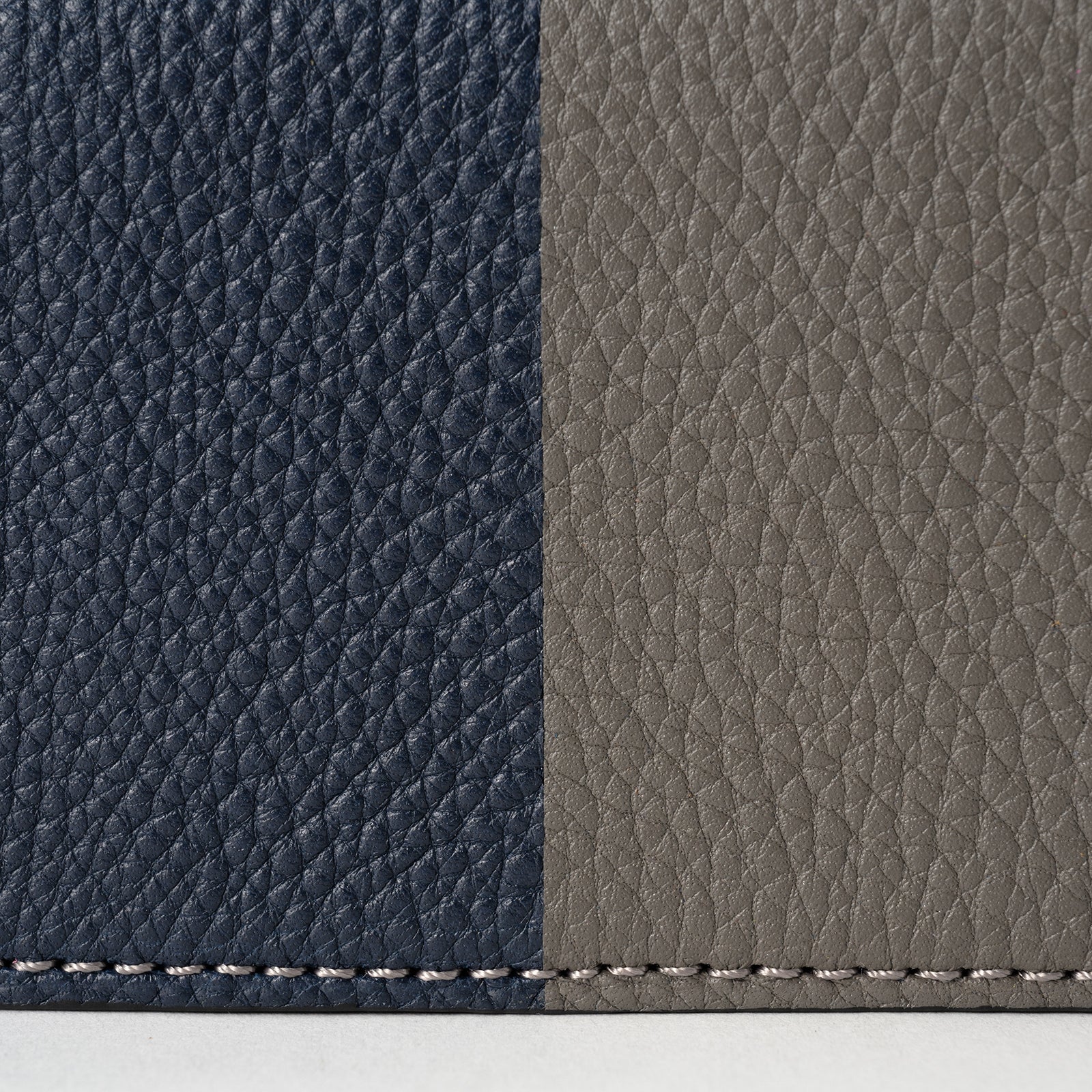 Business card holder with bicolor pocket Togo leather