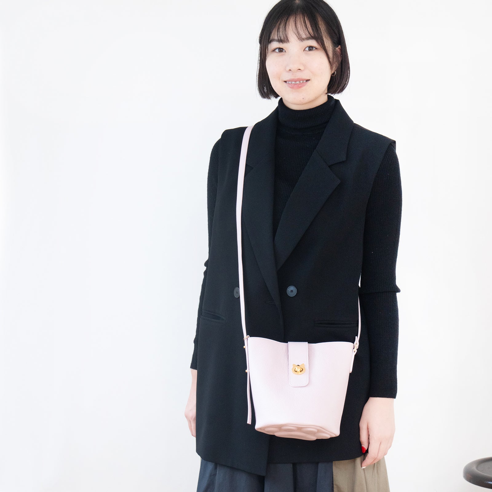 【3/20(金)20:00~ 数量限定】【さくらねこの日特別SET】ショルダーバッグ PAW (パウ) さくらねこチャームSET / モーヴシルヴェスティン