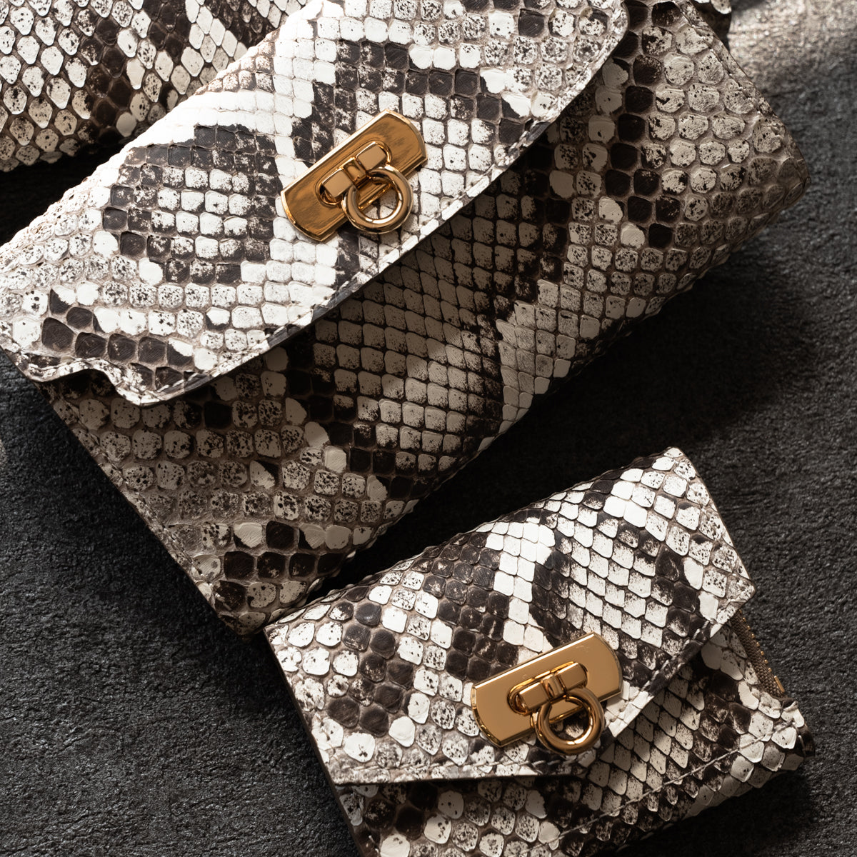 Picabia、FEMME AU SERPENT、海外版超希少レゾネ、新品額付 ZOO 長財布 レディース ヘビ革 財布 へび革 蛇革 L字ファスナー 日本製