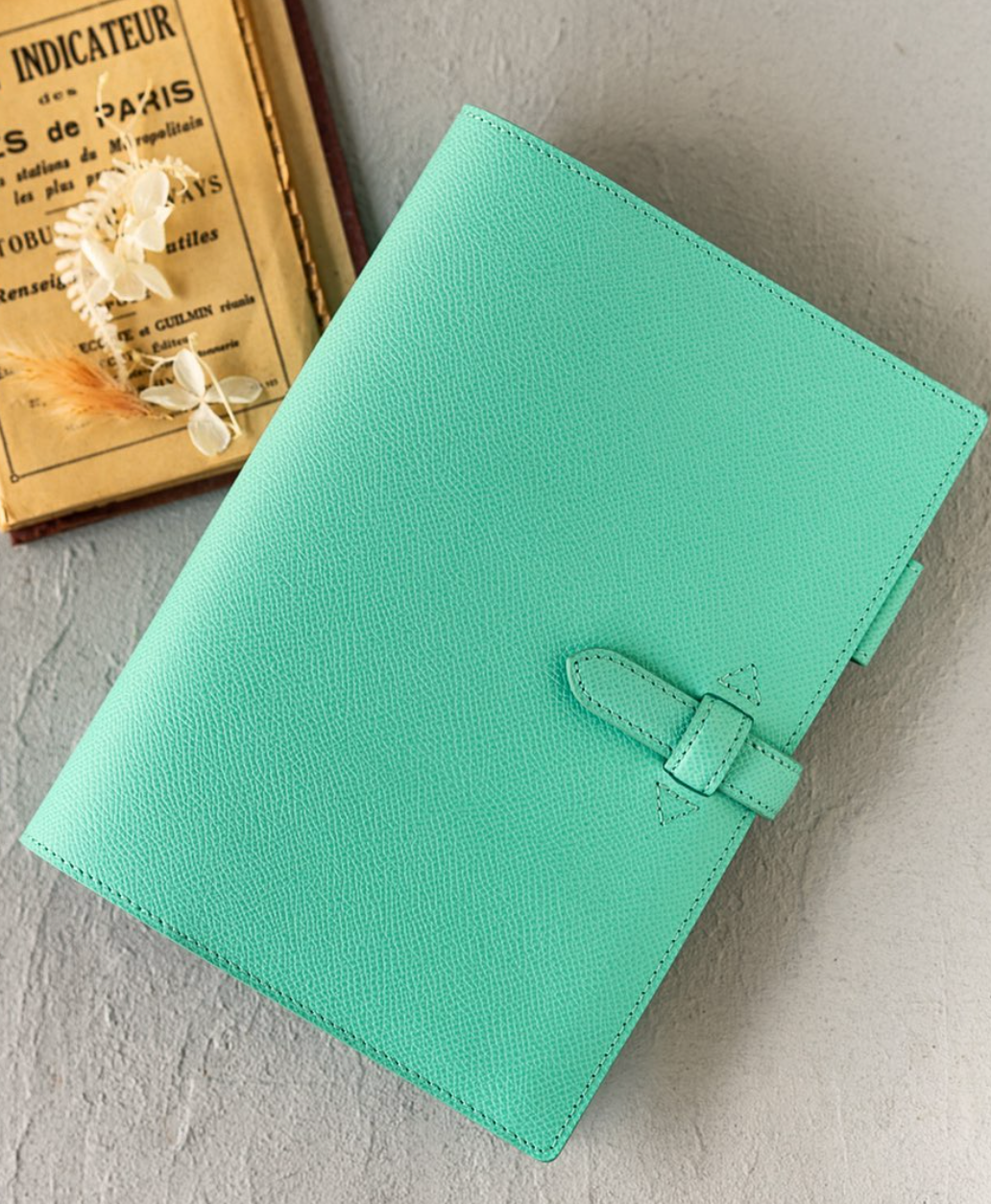 [Ordered by *𝕙𝕚𝕥𝕠𝕞𝕚＊] Hobonichi Cousin notebook cover