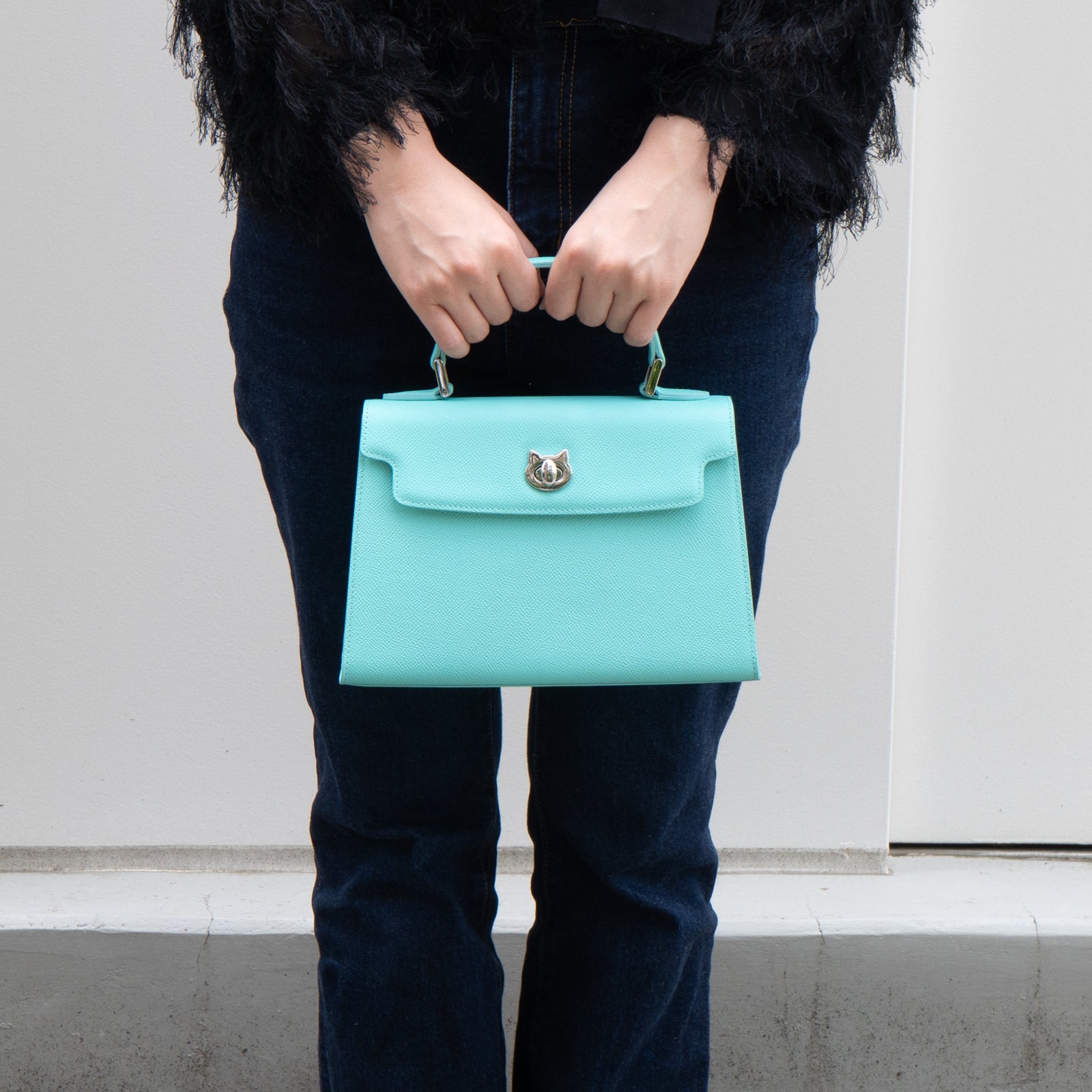 [Limited quantity] Handbag Nyanpanera 25 Shoulder SET Veau Epsom / Tiffany Blue