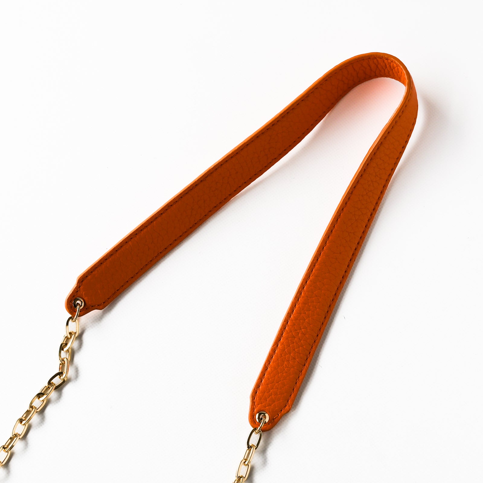 [6th Anniversary Sale] Soft Chain Sacoche Taurillon Clemence
