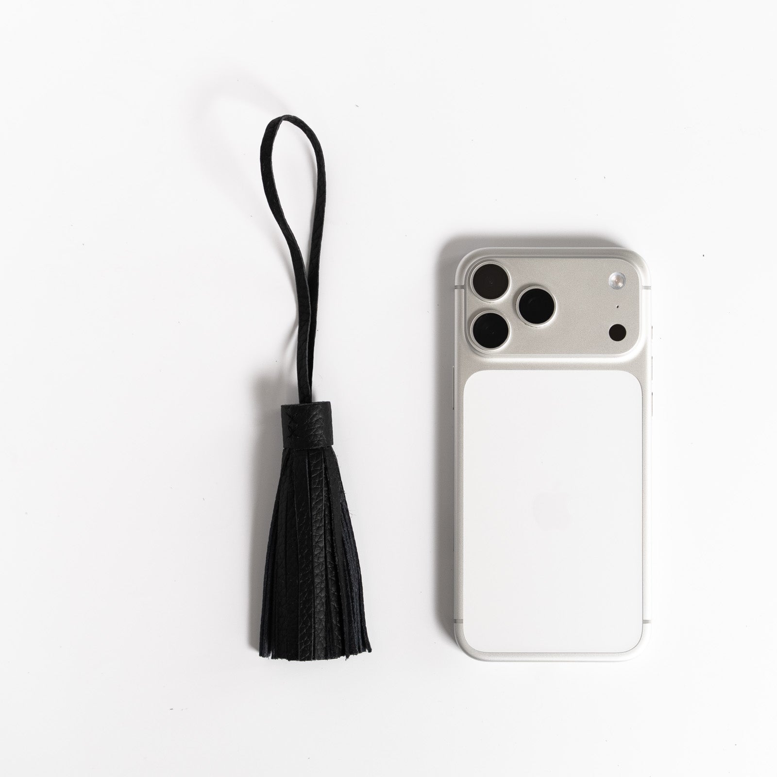 [Special Sale] Leather Tassel Charm in Taurillon Clemence/Black