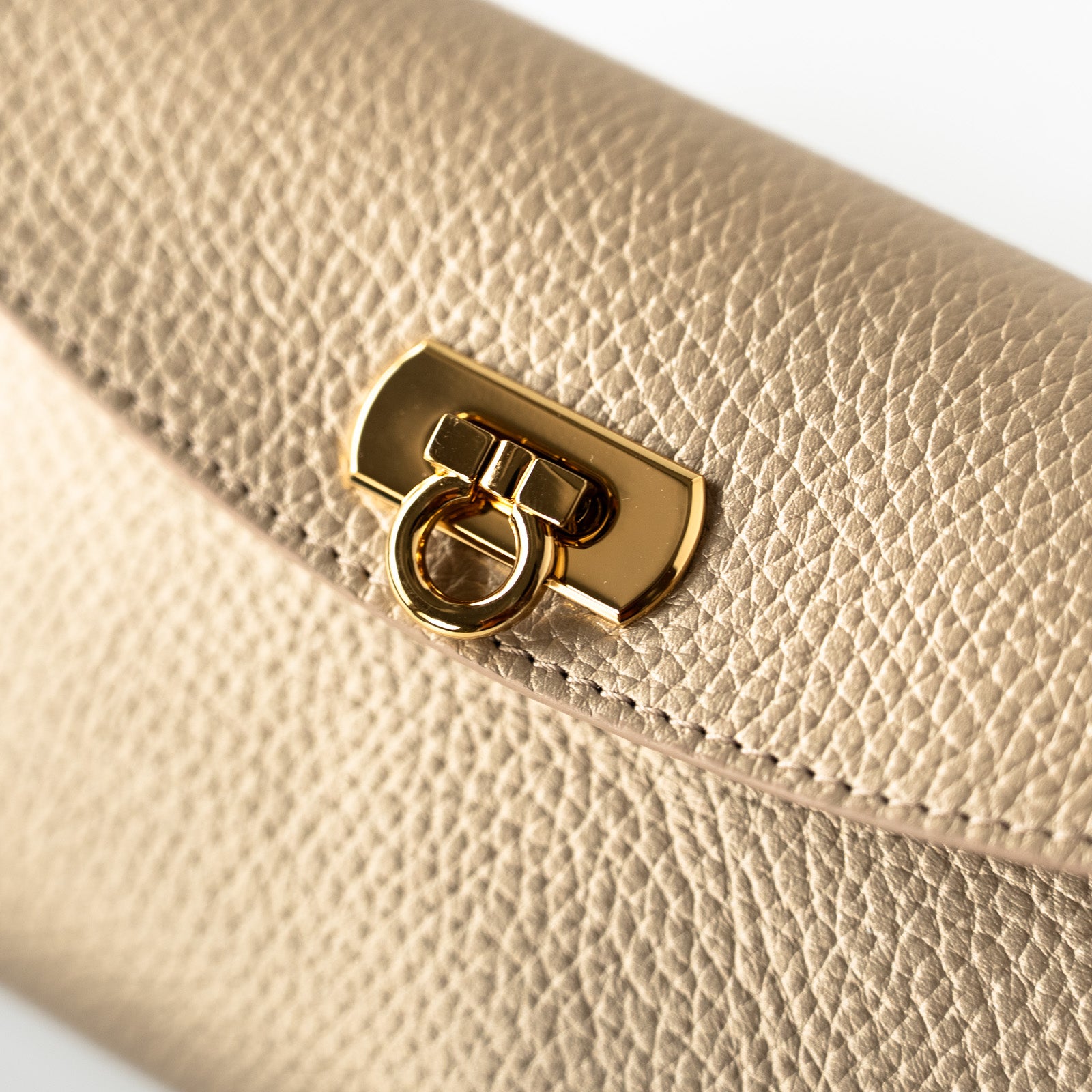 Made to order: Flap Wallet Fleur Longue Cuir Mash / Champagne Gold