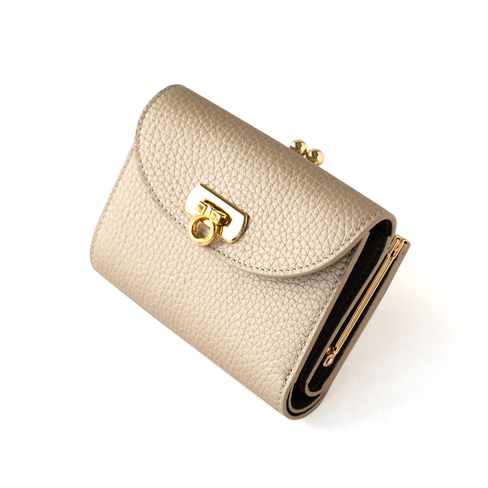 Antine Middle Wallet in Taurillon Clemence / Champagne Gold