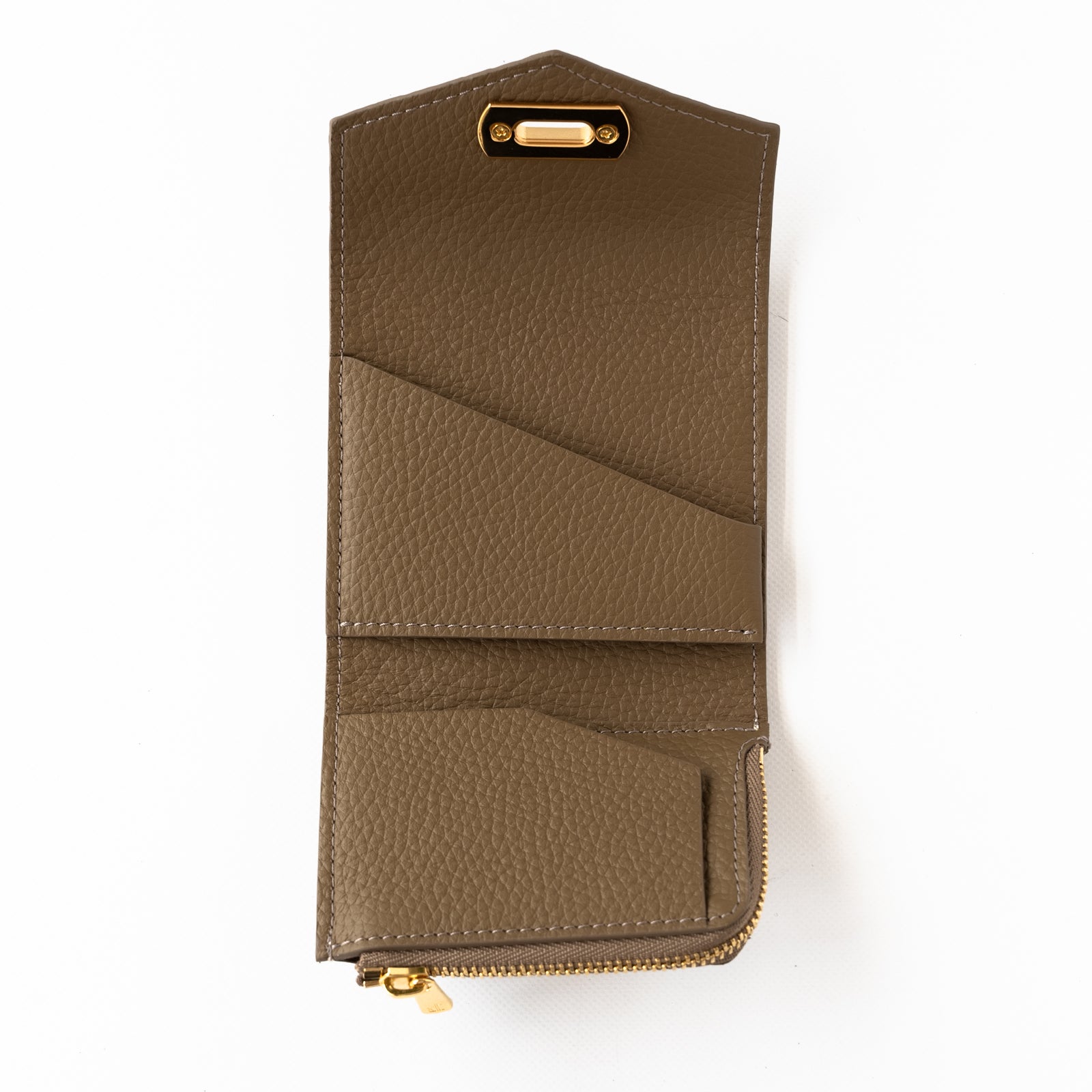 Handy wallet with L shaped fastener / Python