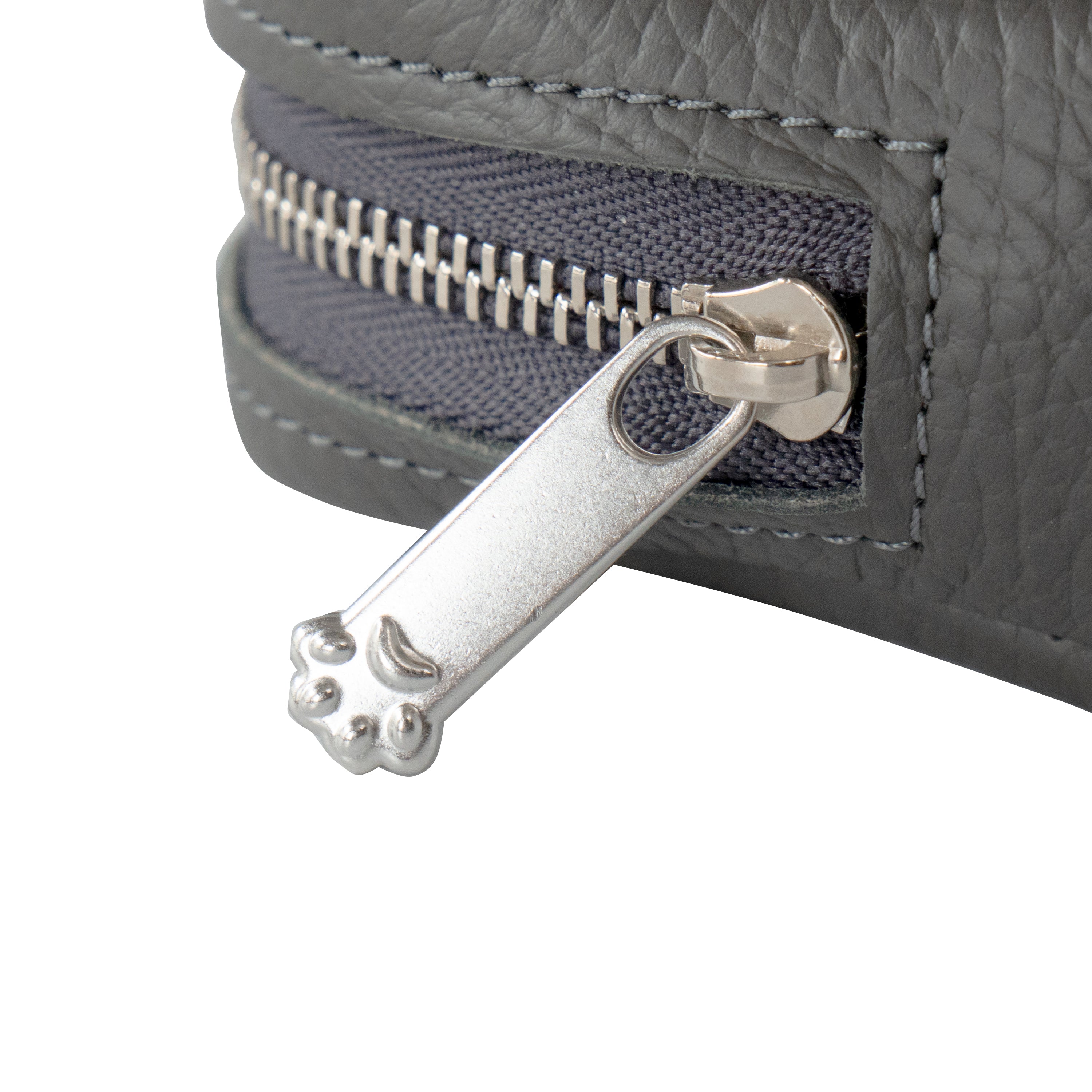 PAWキューブポーチ　キュイール・マッシュ /  グラファイト